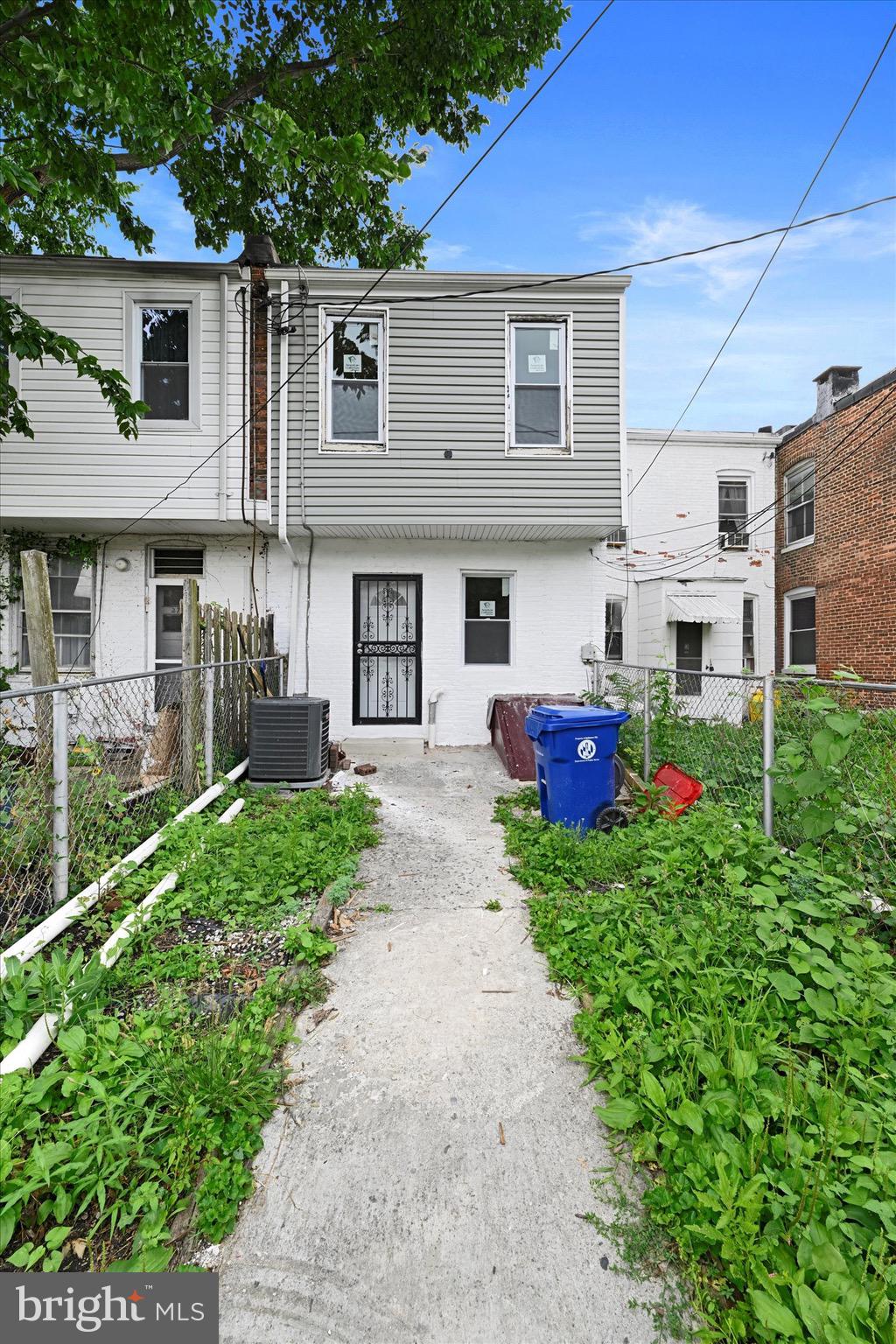 CHARLES VILLAGE - Residential