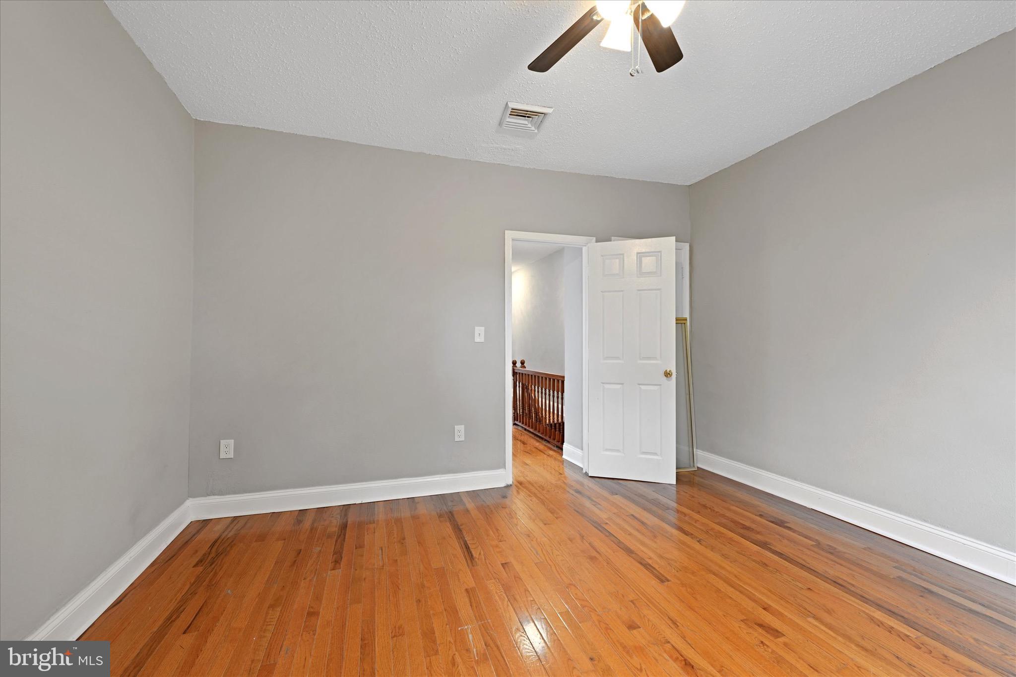 CHARLES VILLAGE - Residential