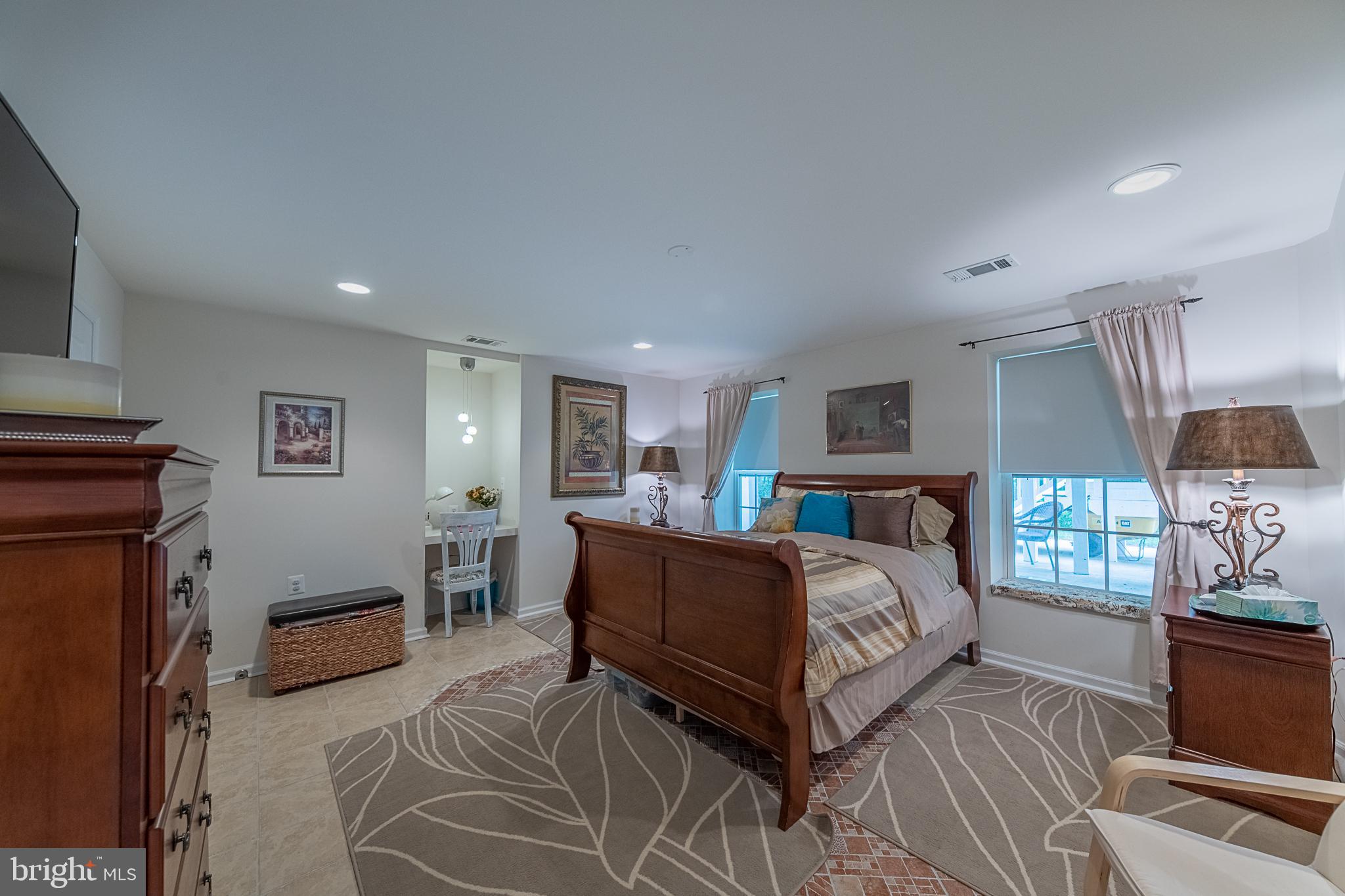 PIEDMONT SOUTH - Residential