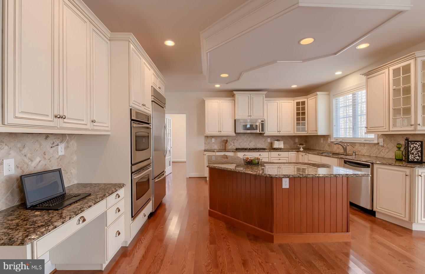 BAYARD ESTS @ LGWD - Residential