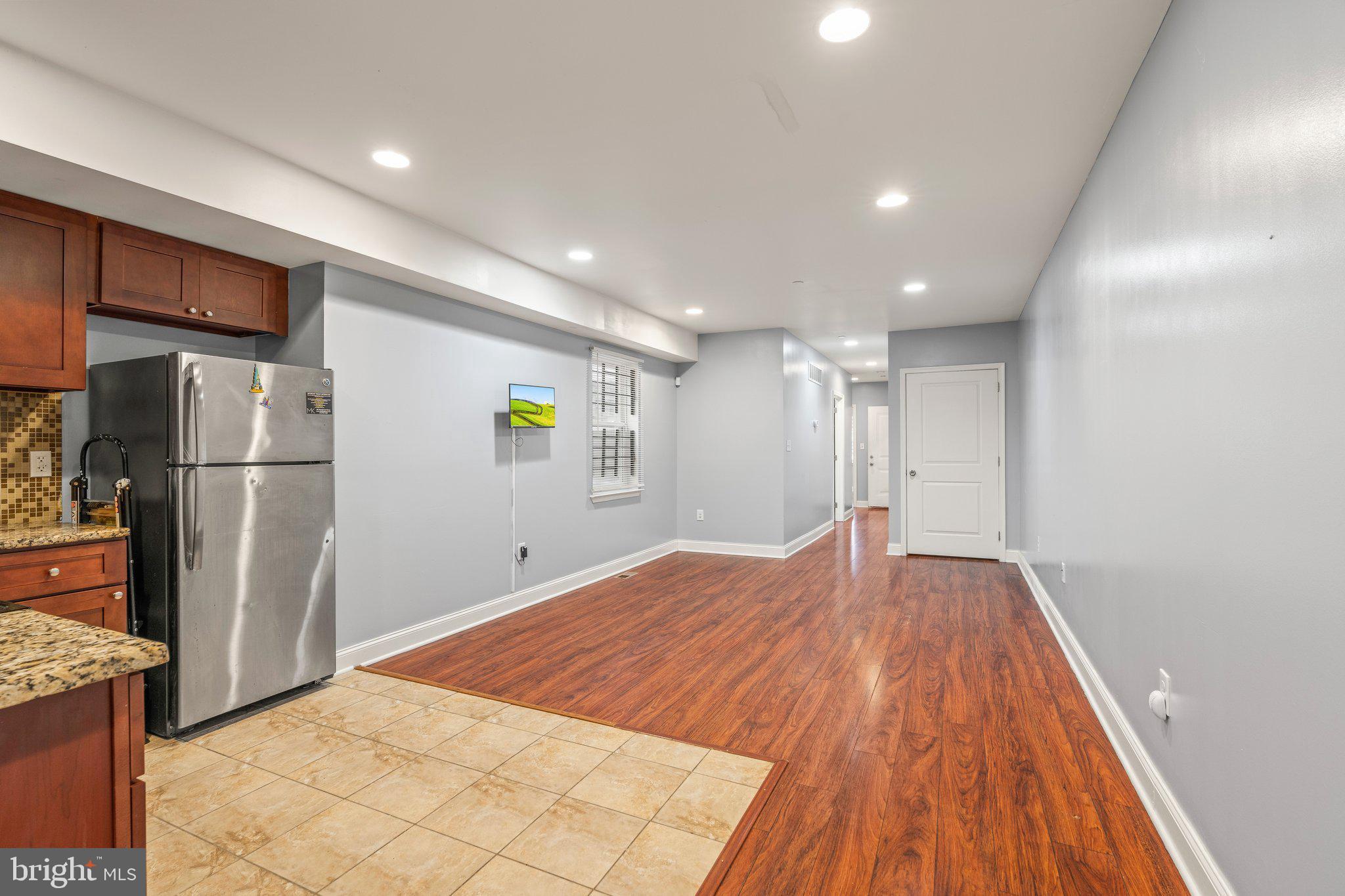 TEMPLE UNIVERSITY - Residential Lease