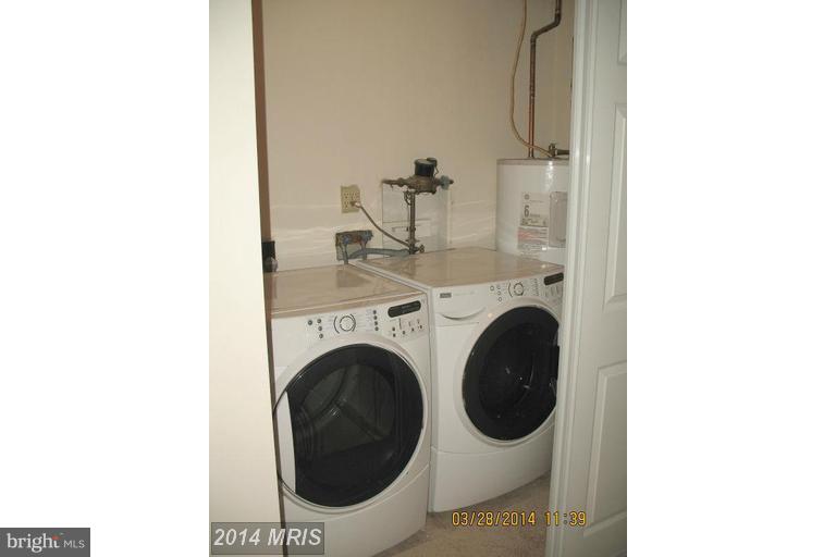 OAK SPRINGS - Residential Lease