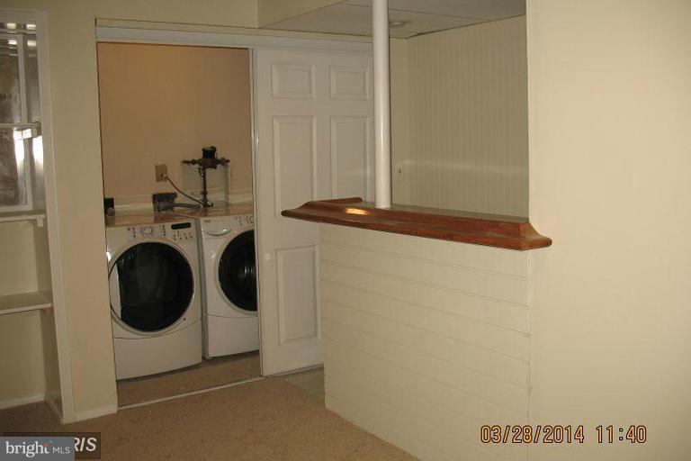 OAK SPRINGS - Residential Lease