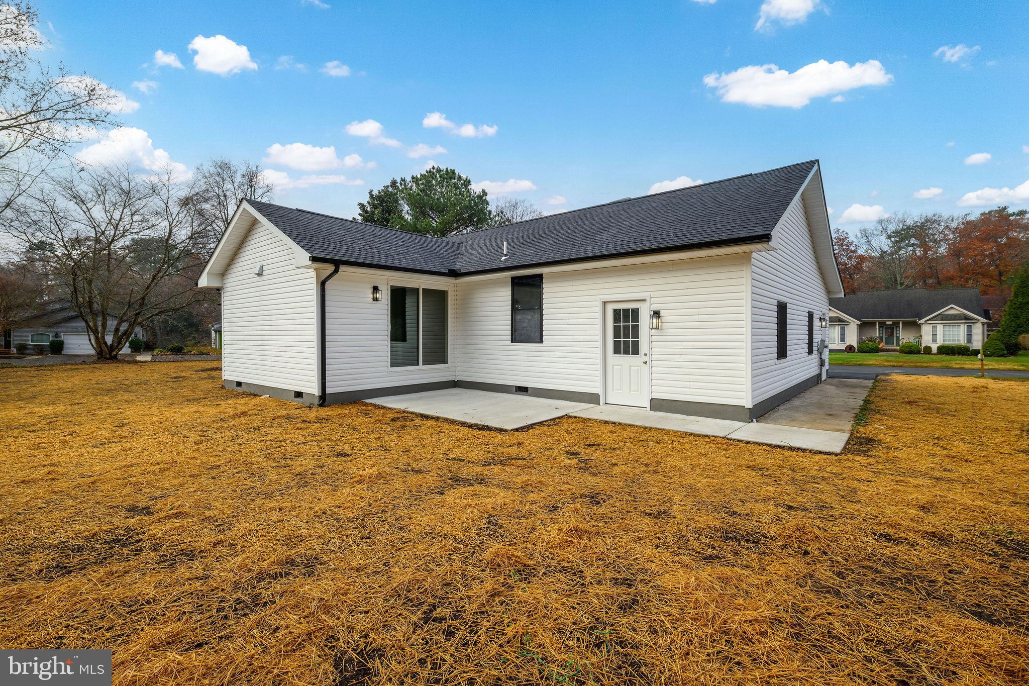 16853 SHERBROOKE ROAD