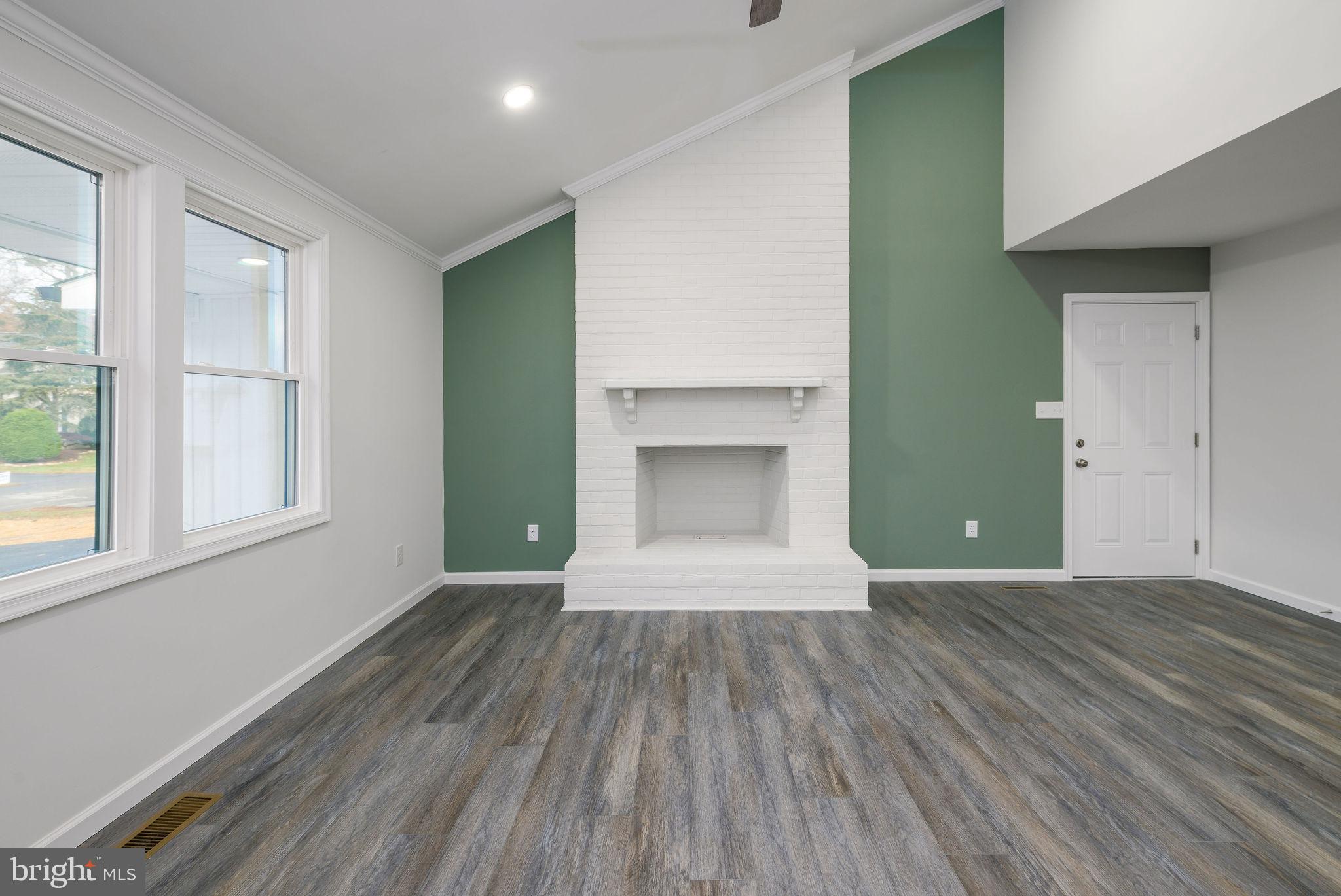 MILL POND ACRES (1) - Residential