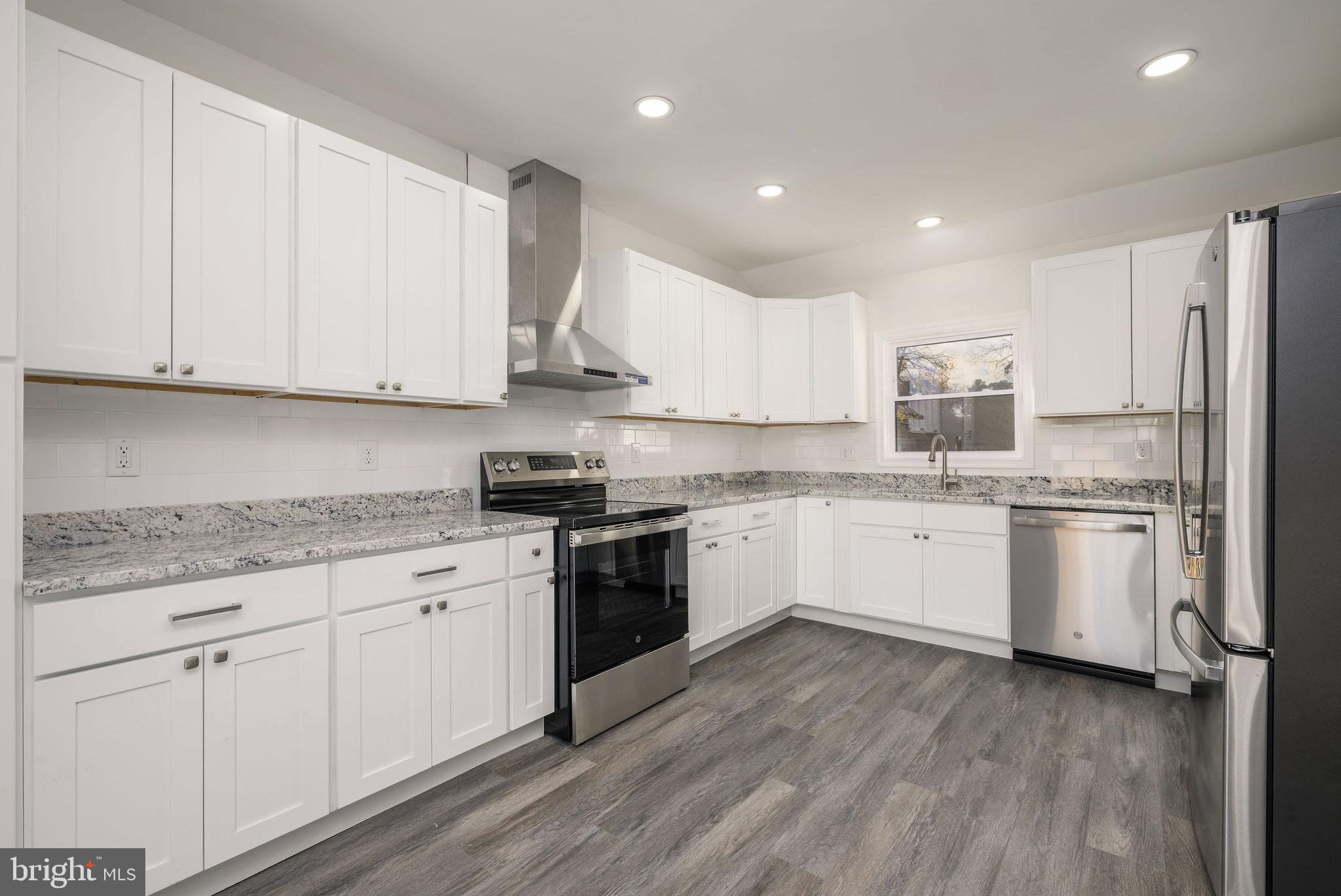 MILL POND ACRES (1) - Residential