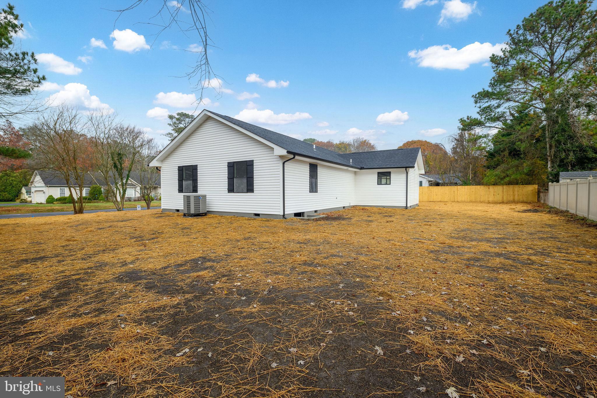 16853 SHERBROOKE ROAD