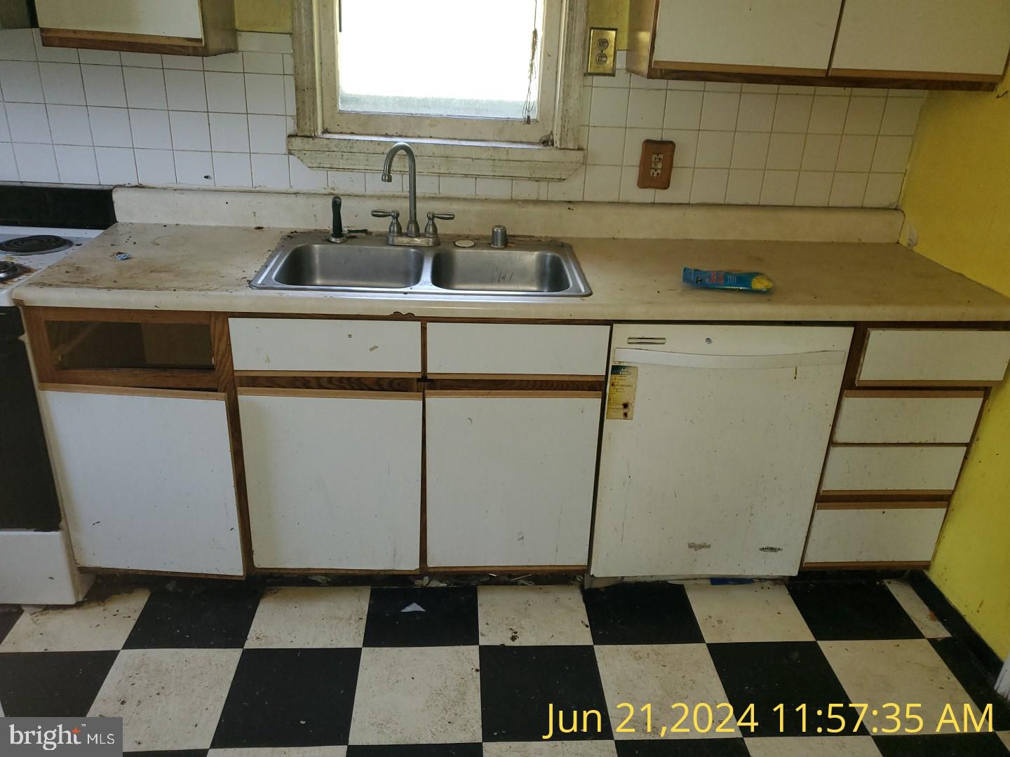 ELK MILLS - Residential