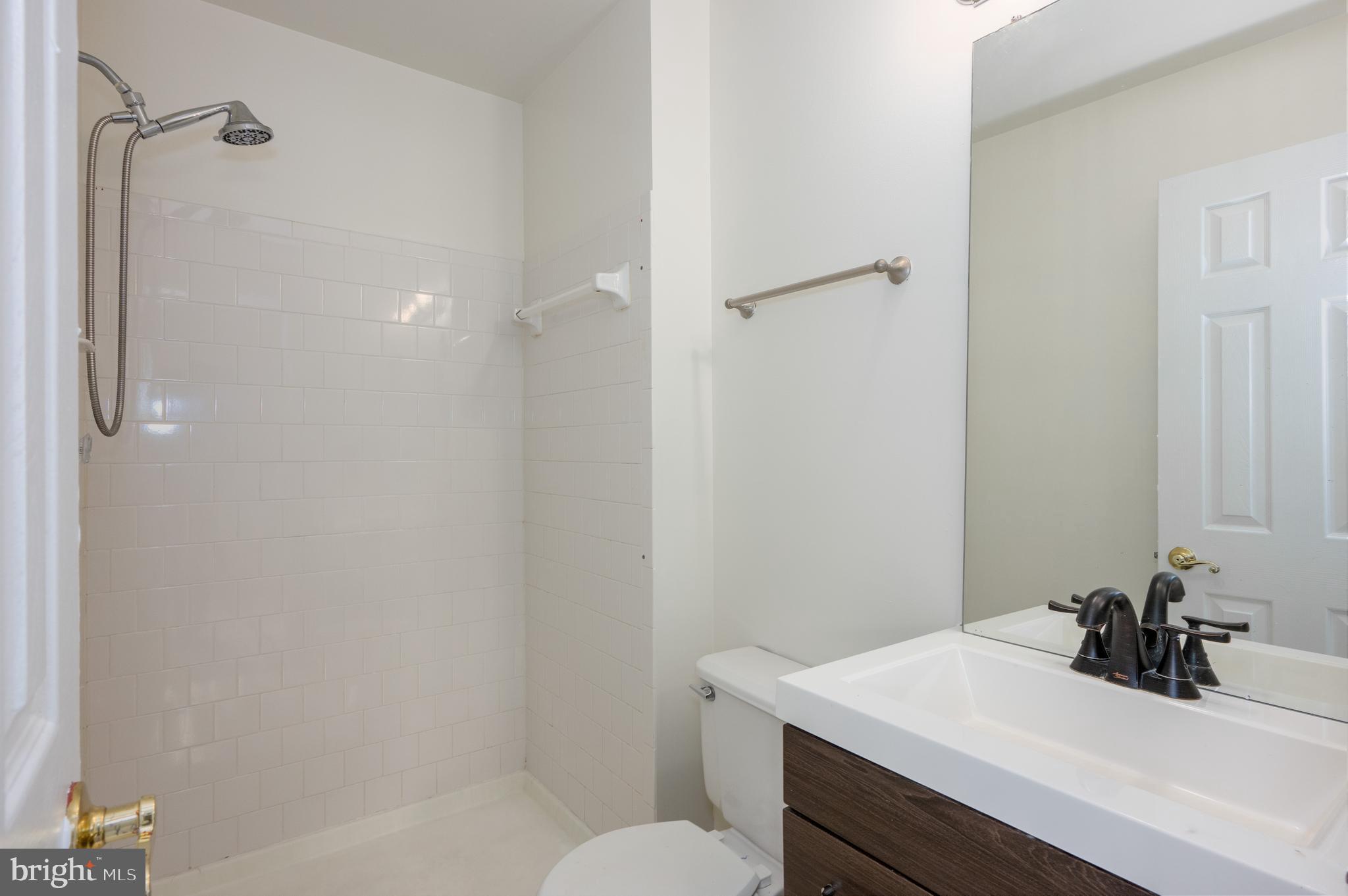 VILLAGES OF MARLBOROUGH - Residential Lease