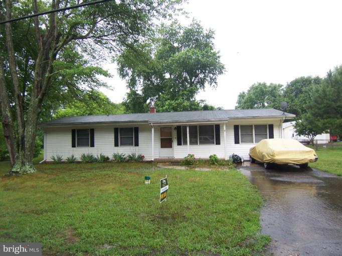 ST ANDREW'S ESTATES - Residential Lease