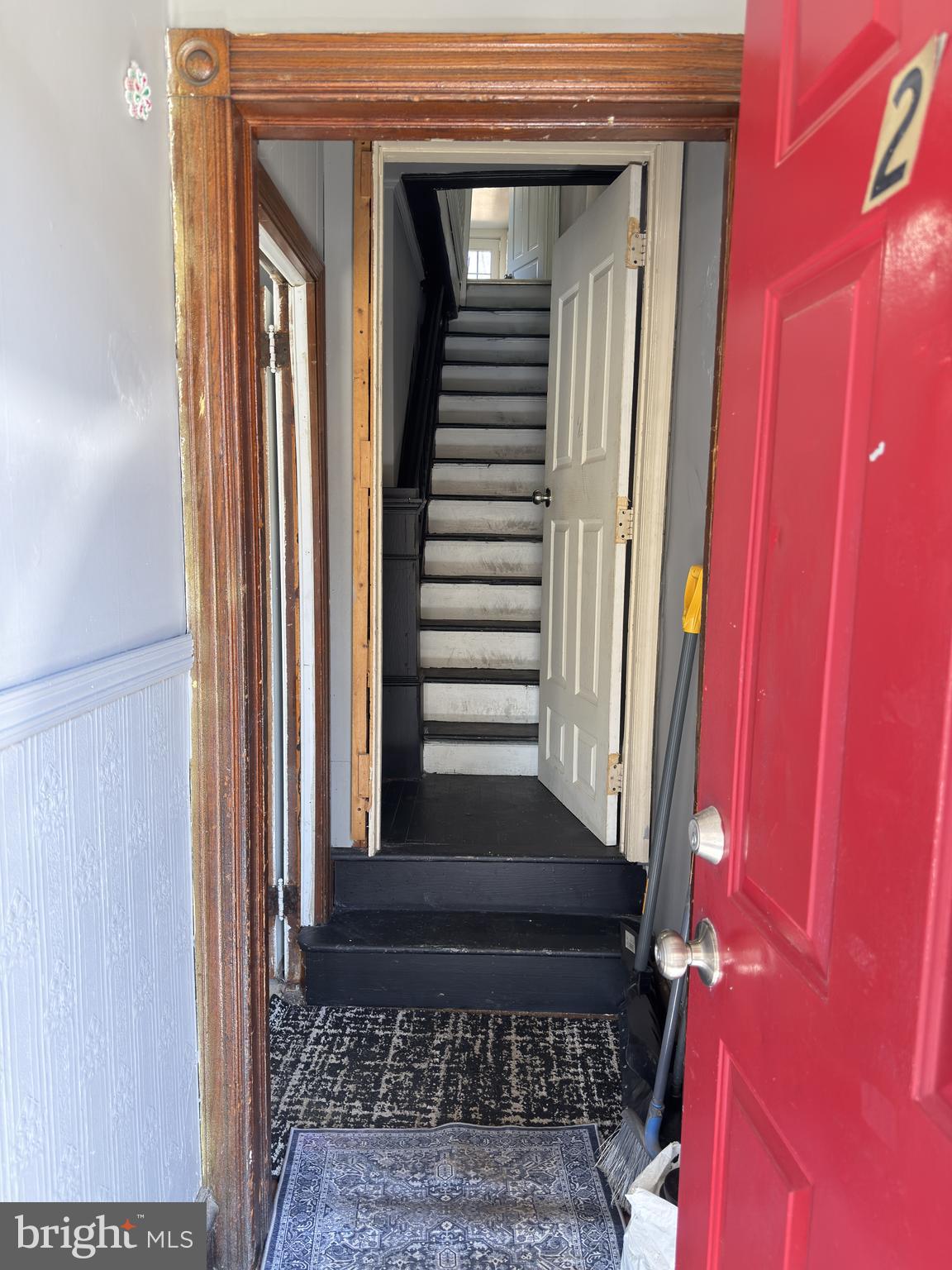 21 W CHESTNUT STREET