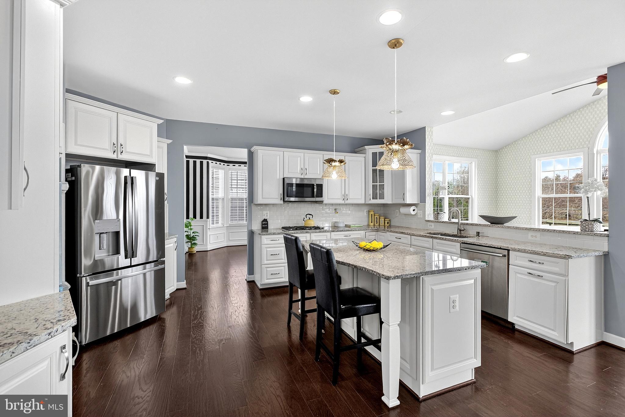 ASHBYS PLACE - Residential