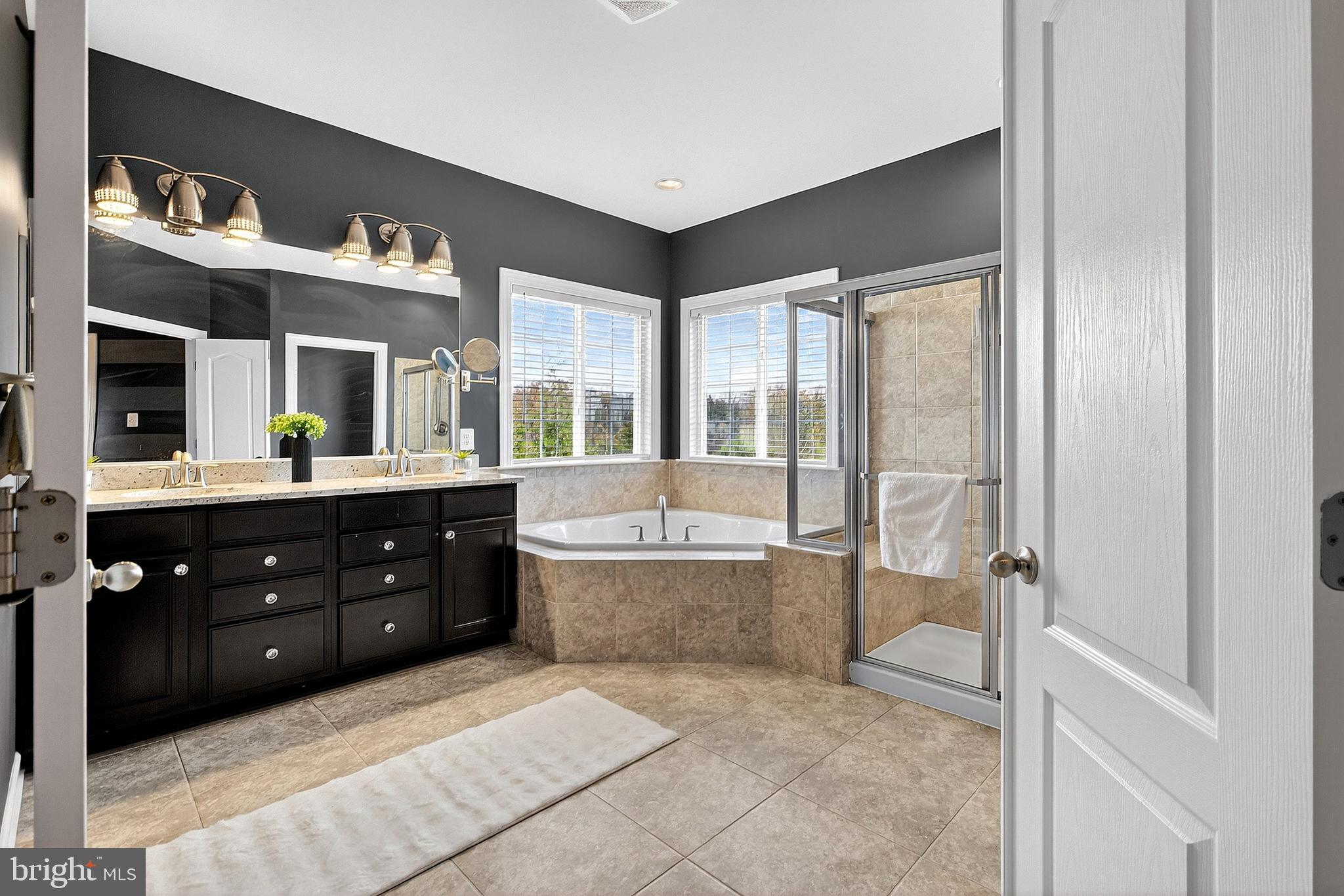 ASHBYS PLACE - Residential