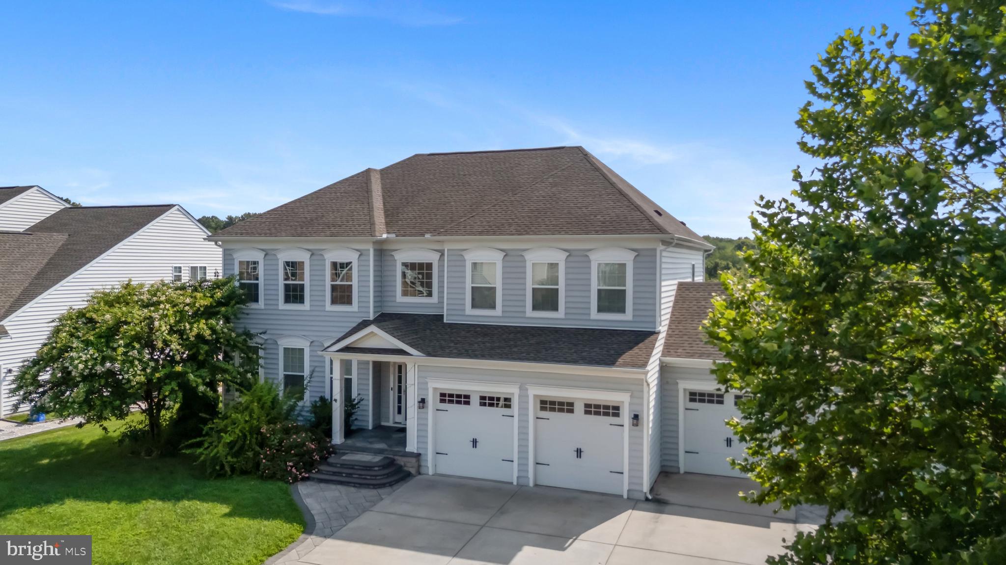 ASHBYS PLACE - Residential