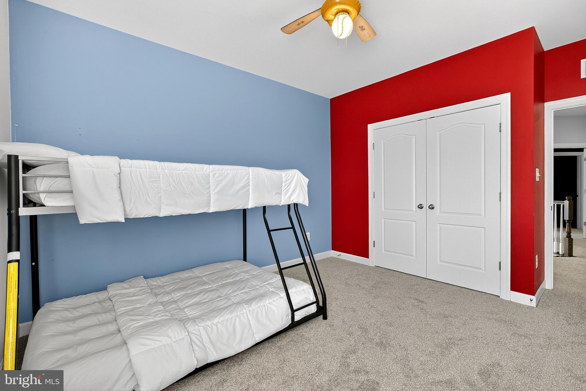 ASHBYS PLACE - Residential