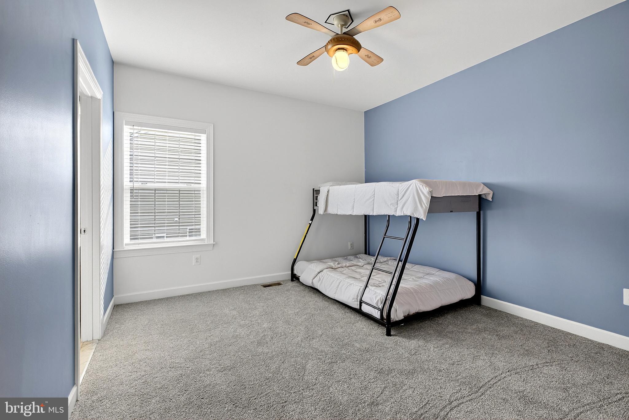 ASHBYS PLACE - Residential