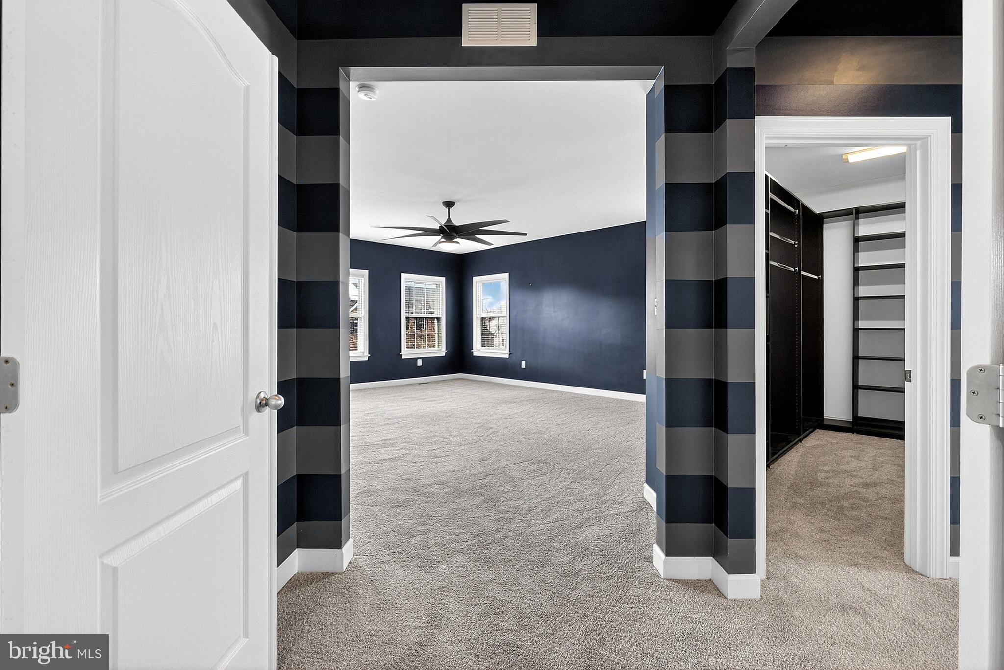 ASHBYS PLACE - Residential