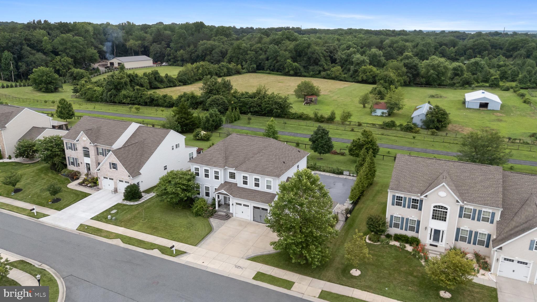 ASHBYS PLACE - Residential