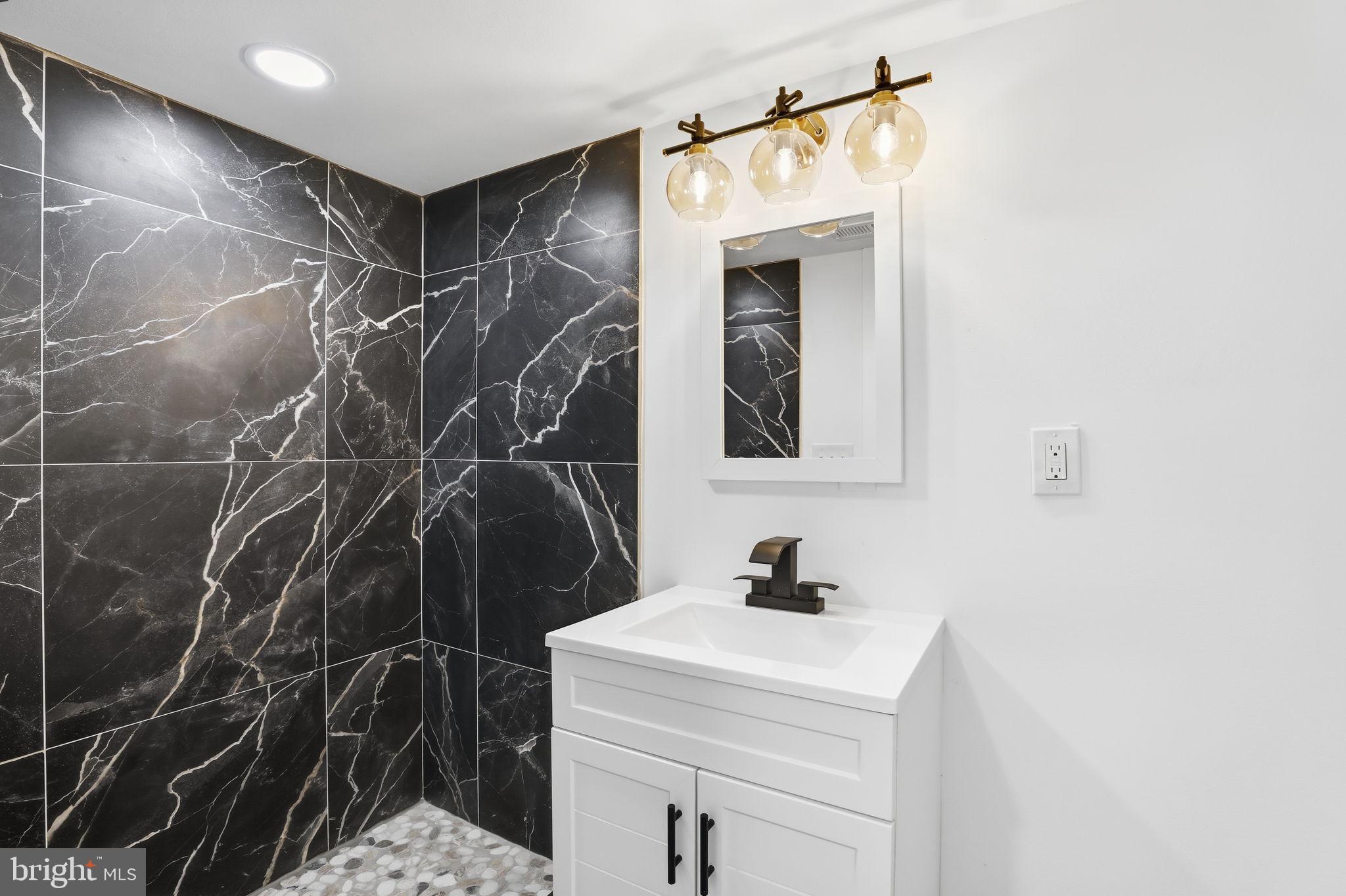 OLIVER - Residential