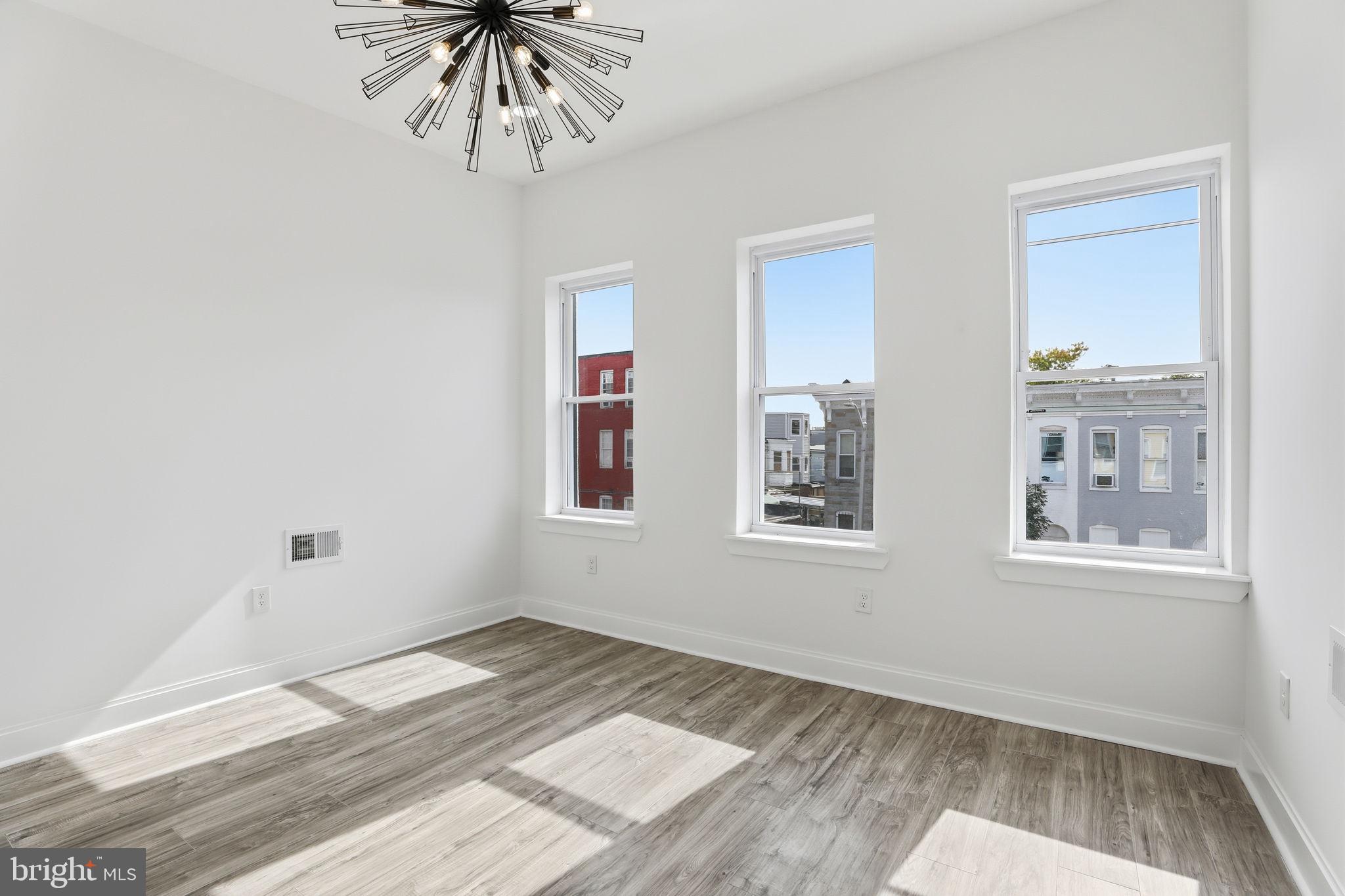 OLIVER - Residential