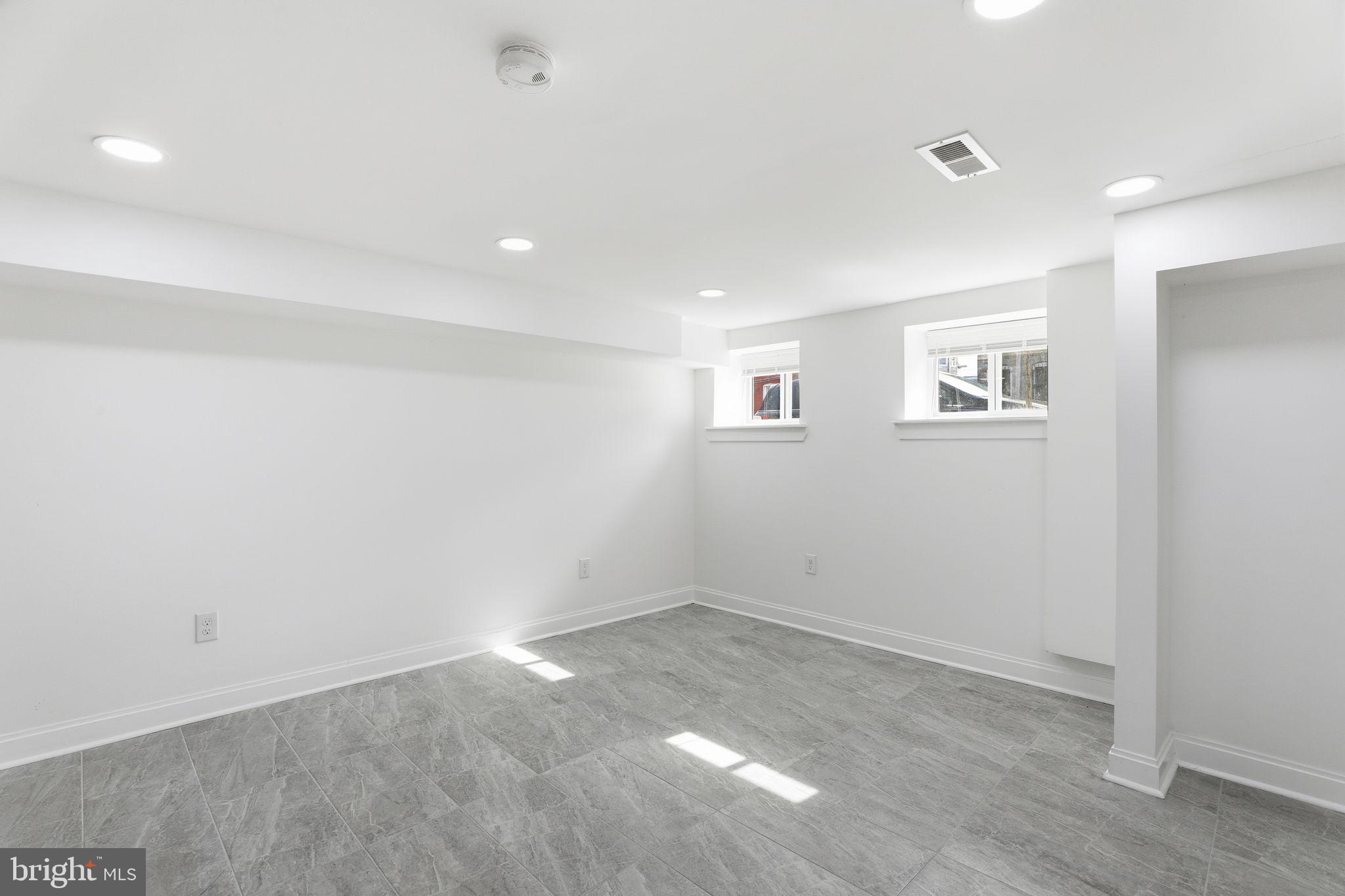 OLIVER - Residential