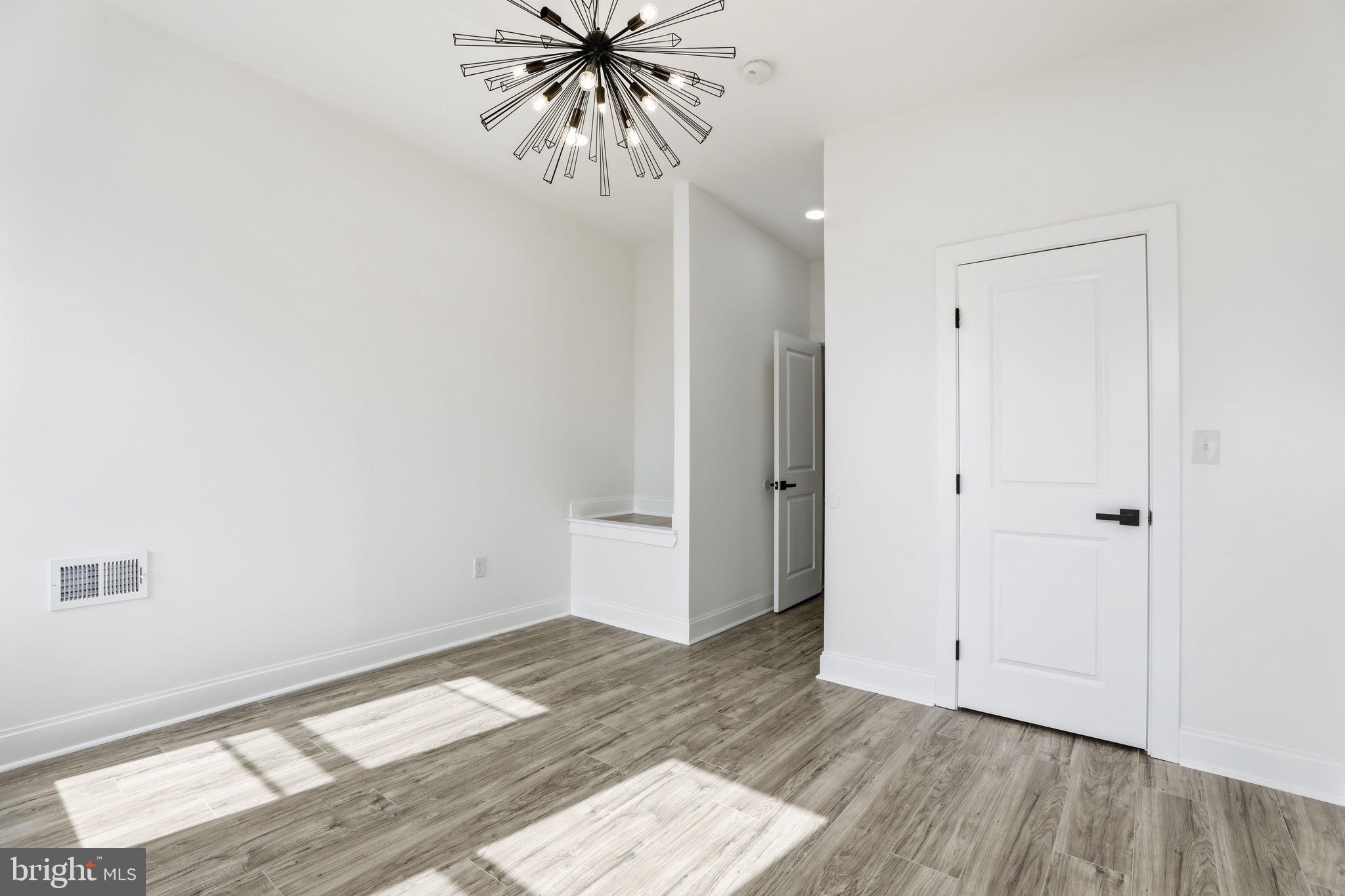 OLIVER - Residential