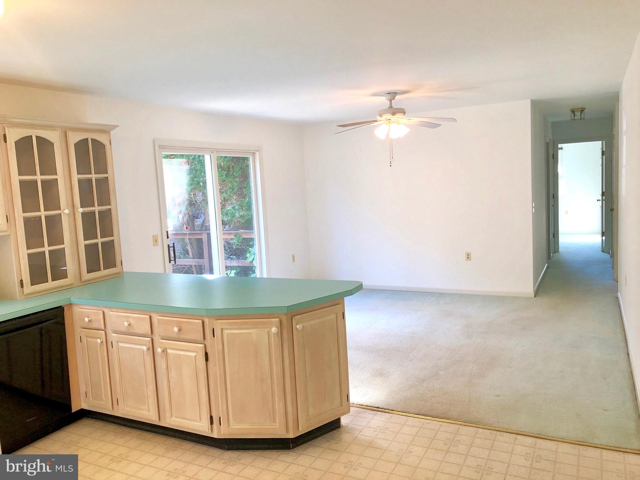 KINGSTOWN - Residential