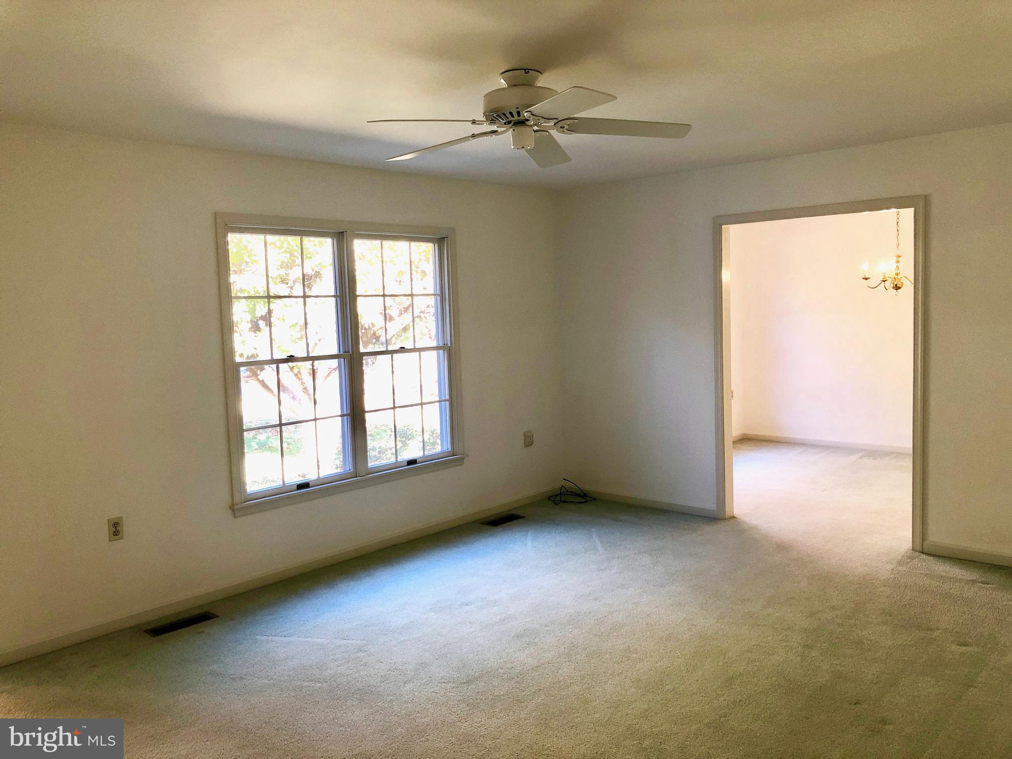 KINGSTOWN - Residential