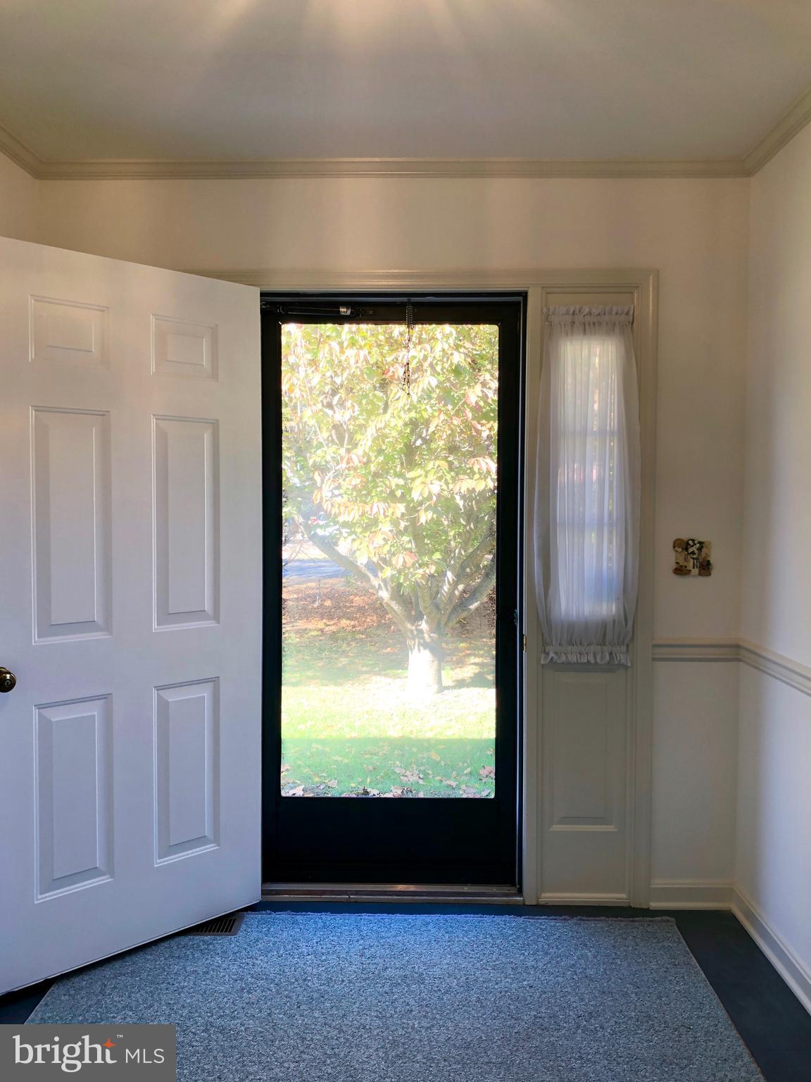 KINGSTOWN - Residential