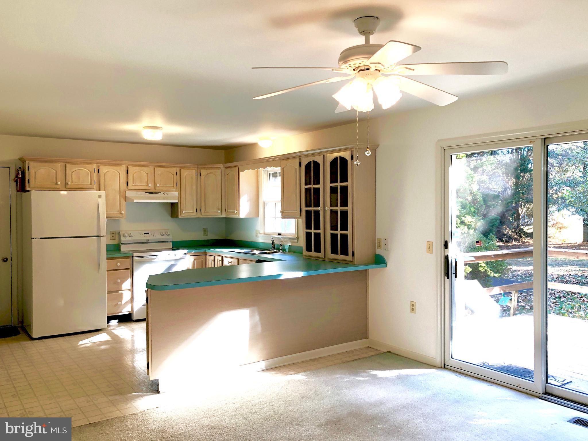 KINGSTOWN - Residential