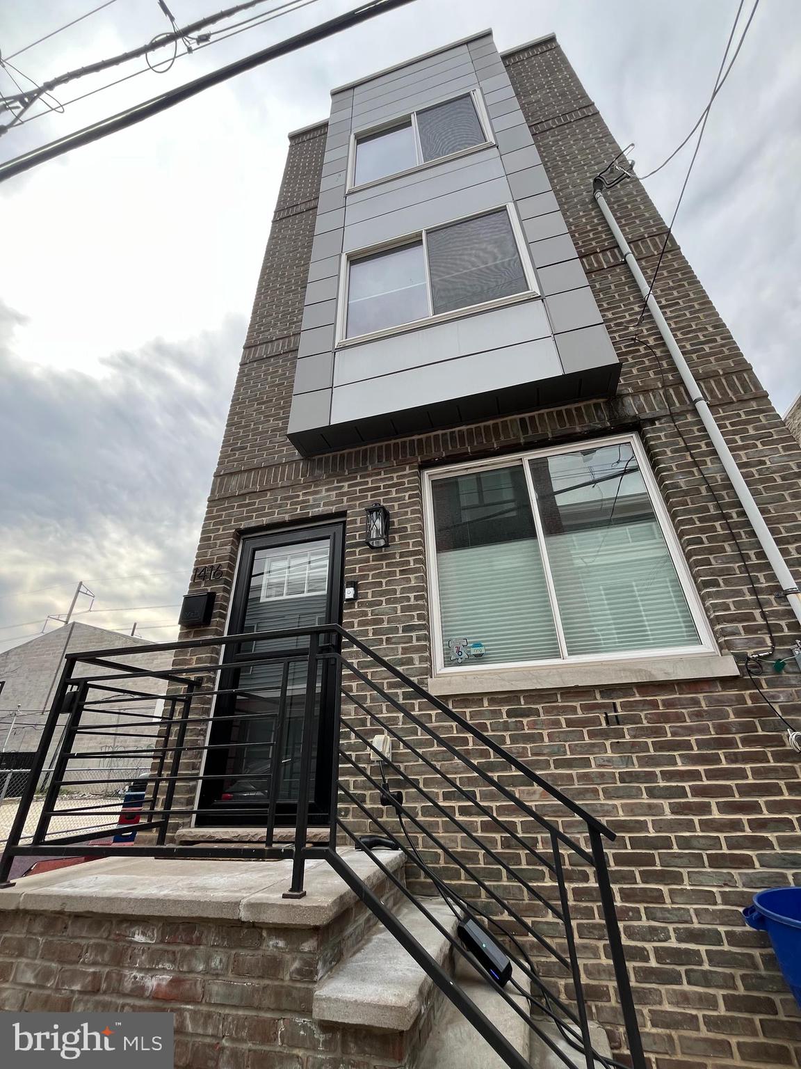 POINT BREEZE - Residential Lease