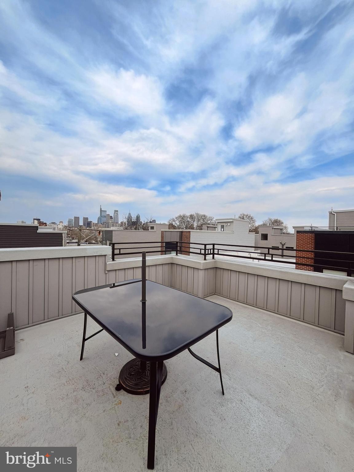 POINT BREEZE - Residential Lease