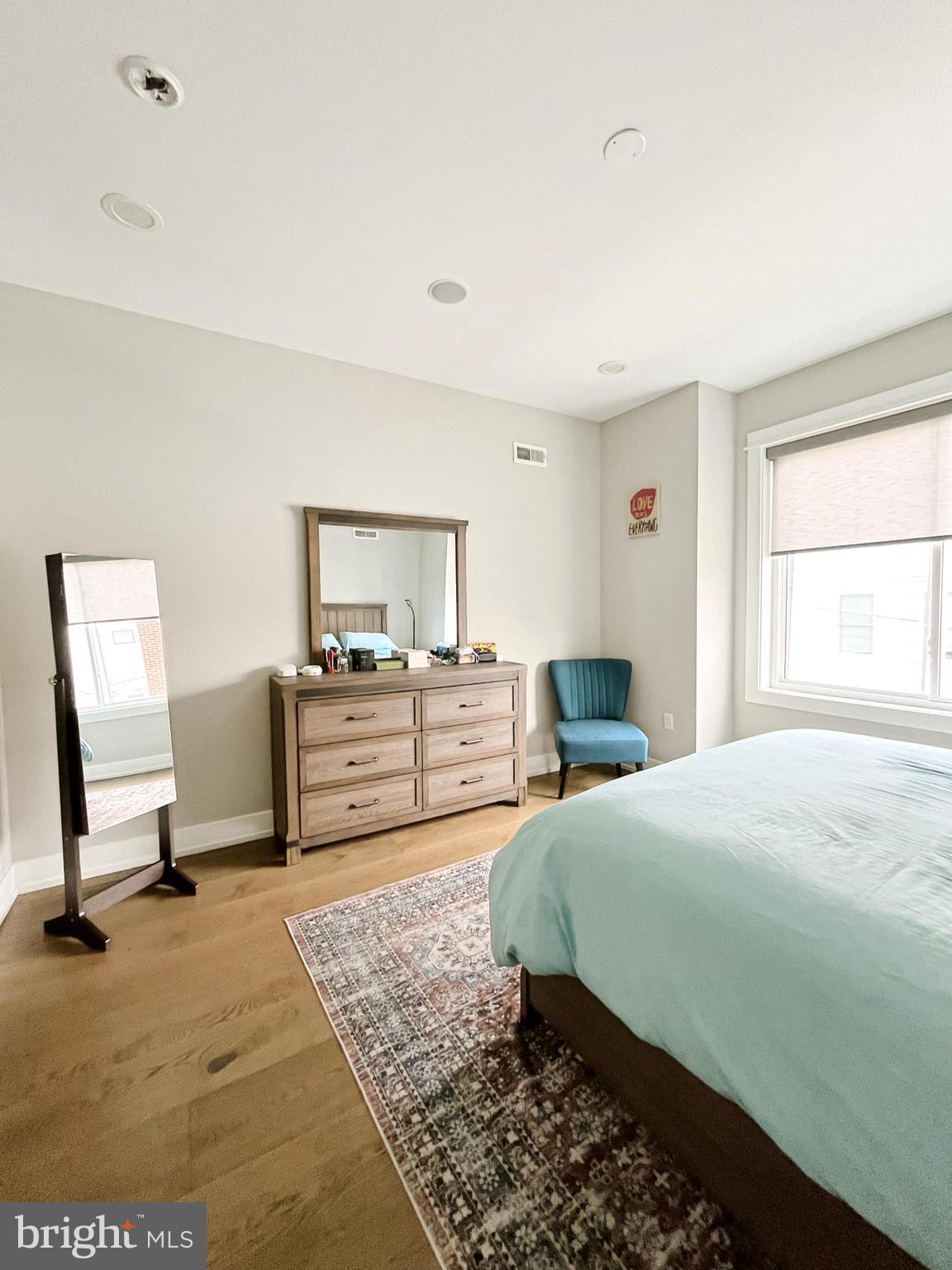 POINT BREEZE - Residential Lease