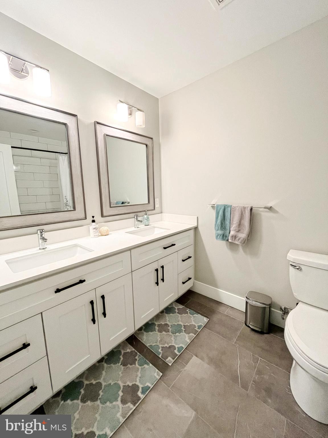 POINT BREEZE - Residential Lease