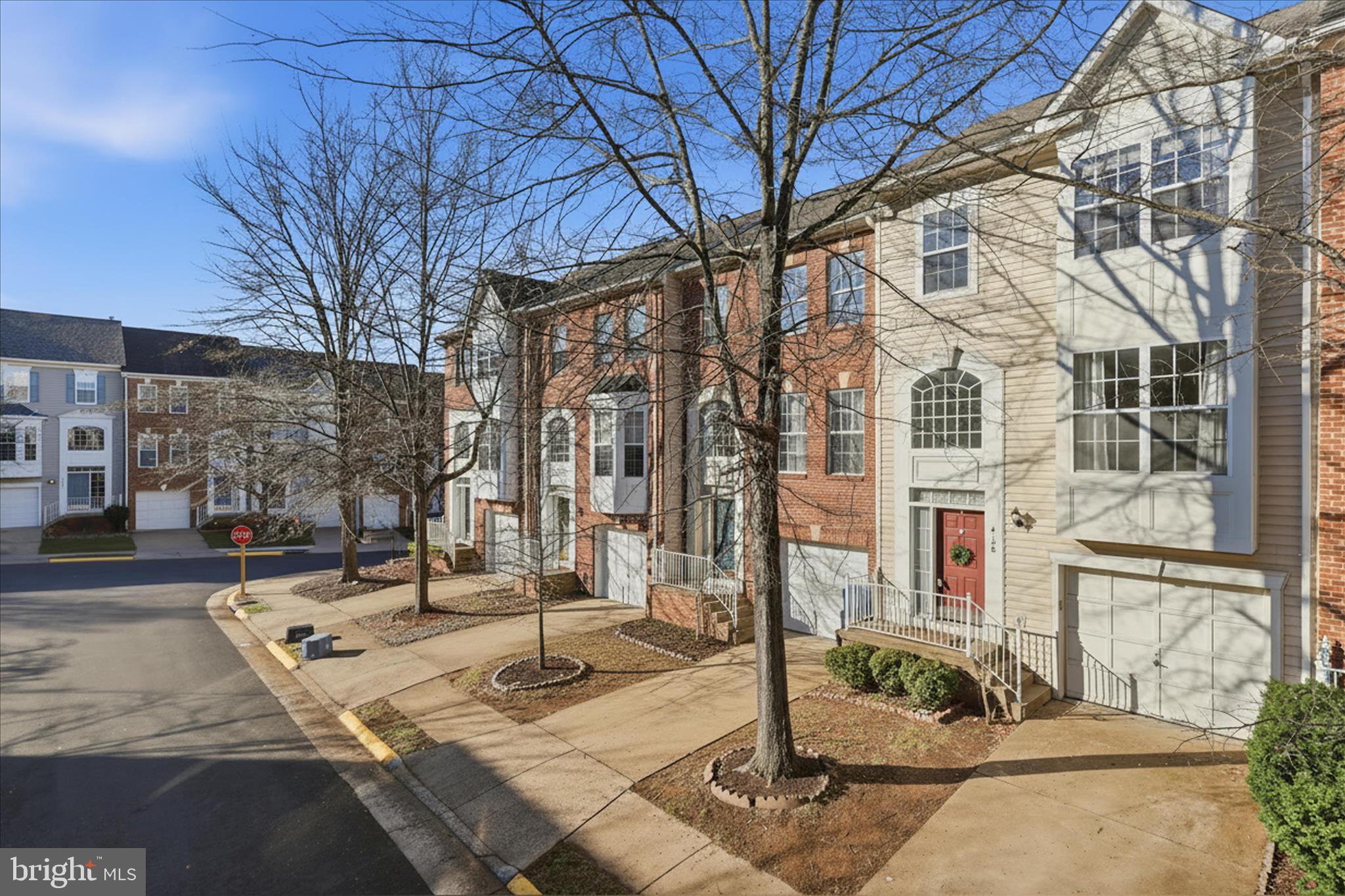 4126 GROVER GLEN COURT