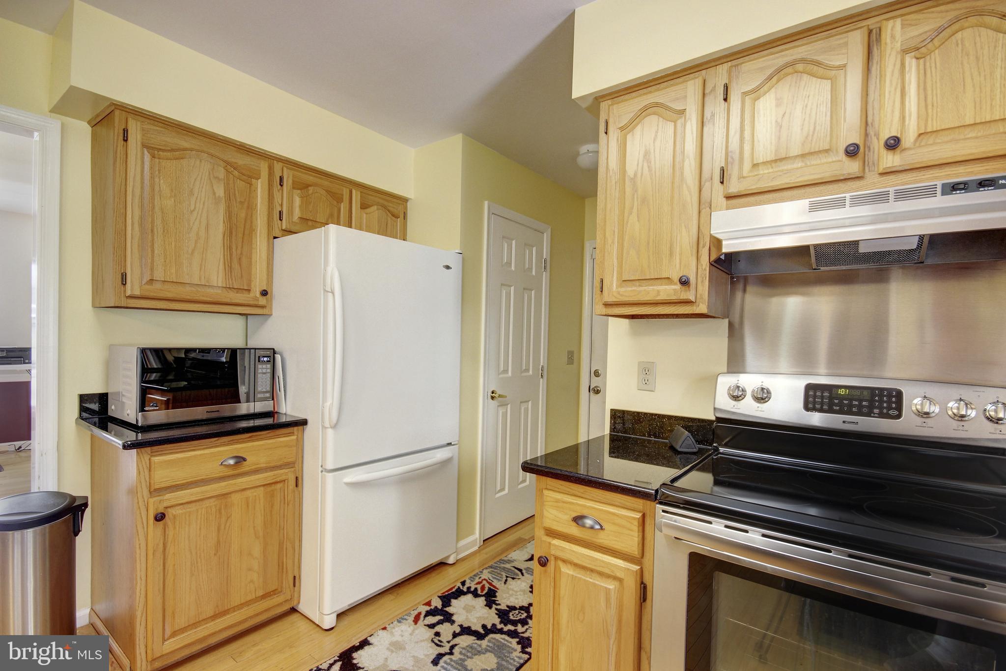 WESTBURY ACRES - Residential