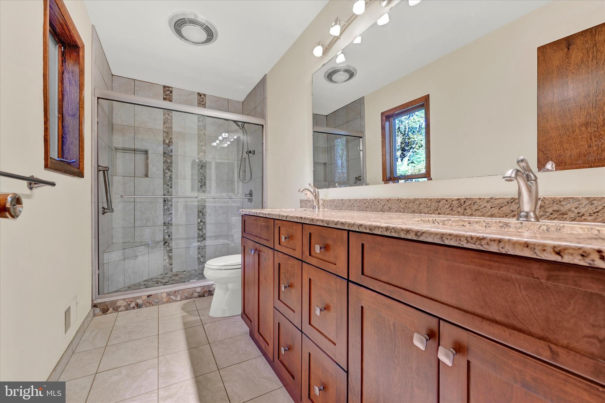 HIGHLANDS HUNT VALLEY - Residential