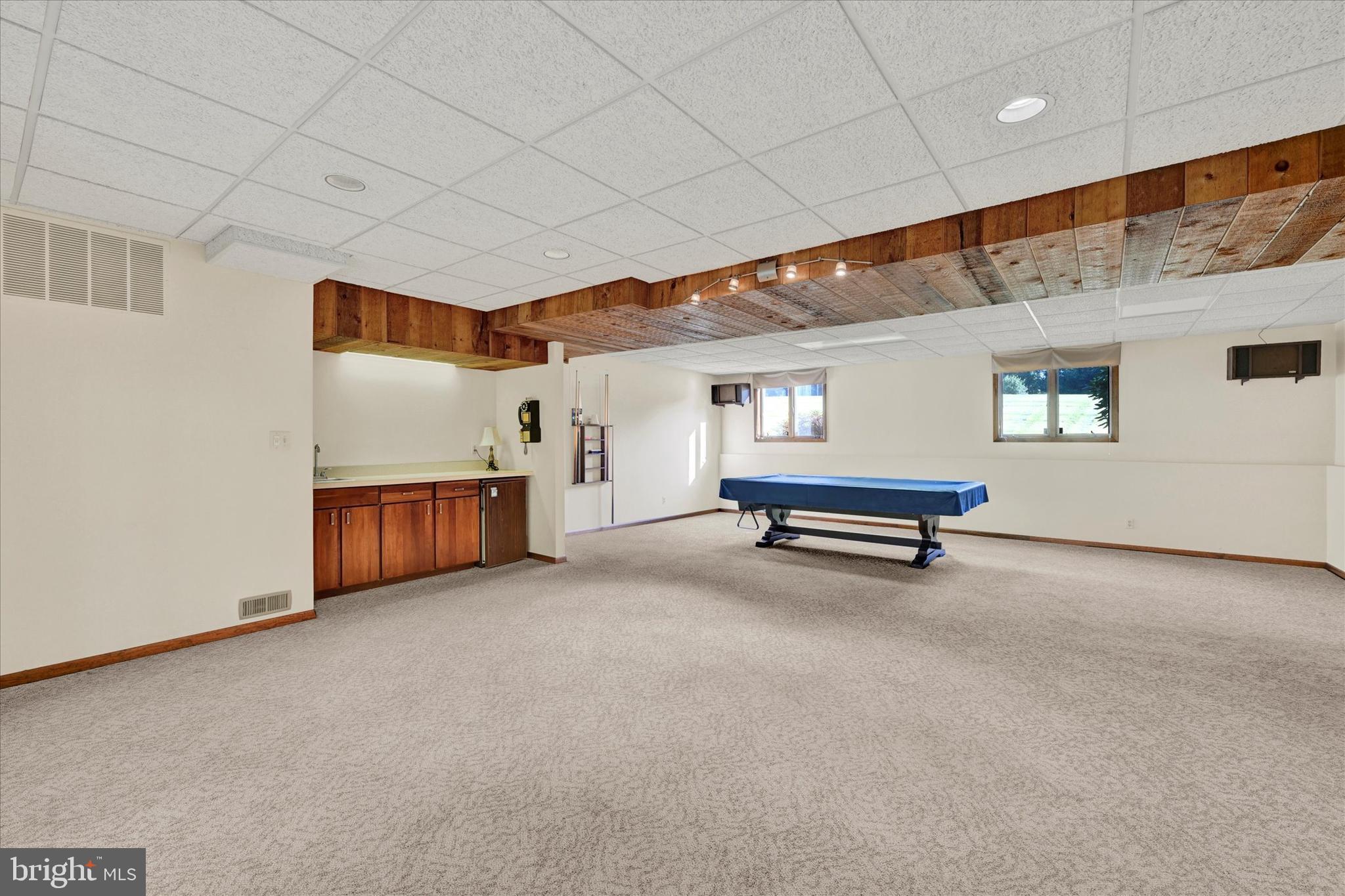 HIGHLANDS HUNT VALLEY - Residential