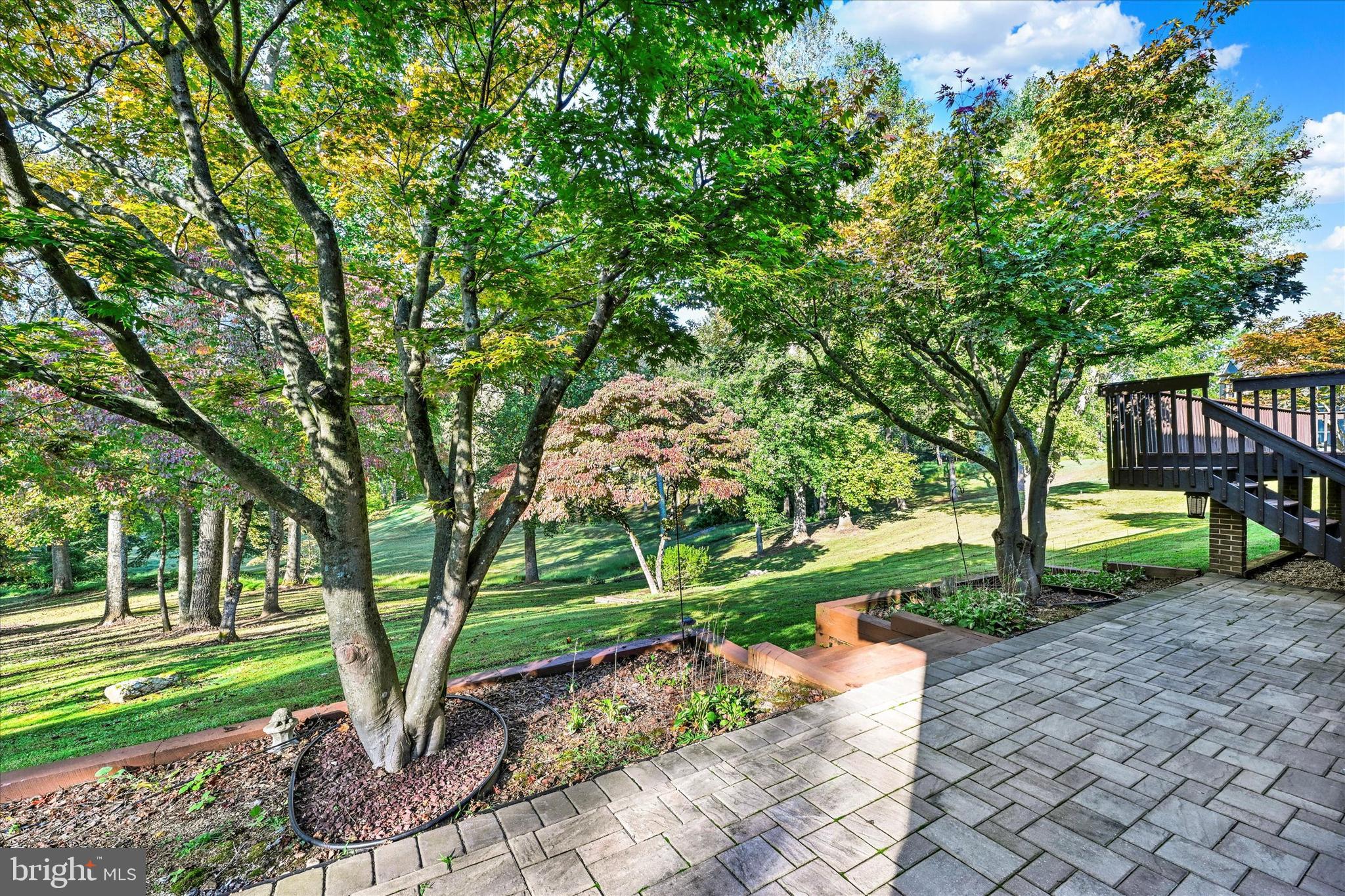 HIGHLANDS HUNT VALLEY - Residential