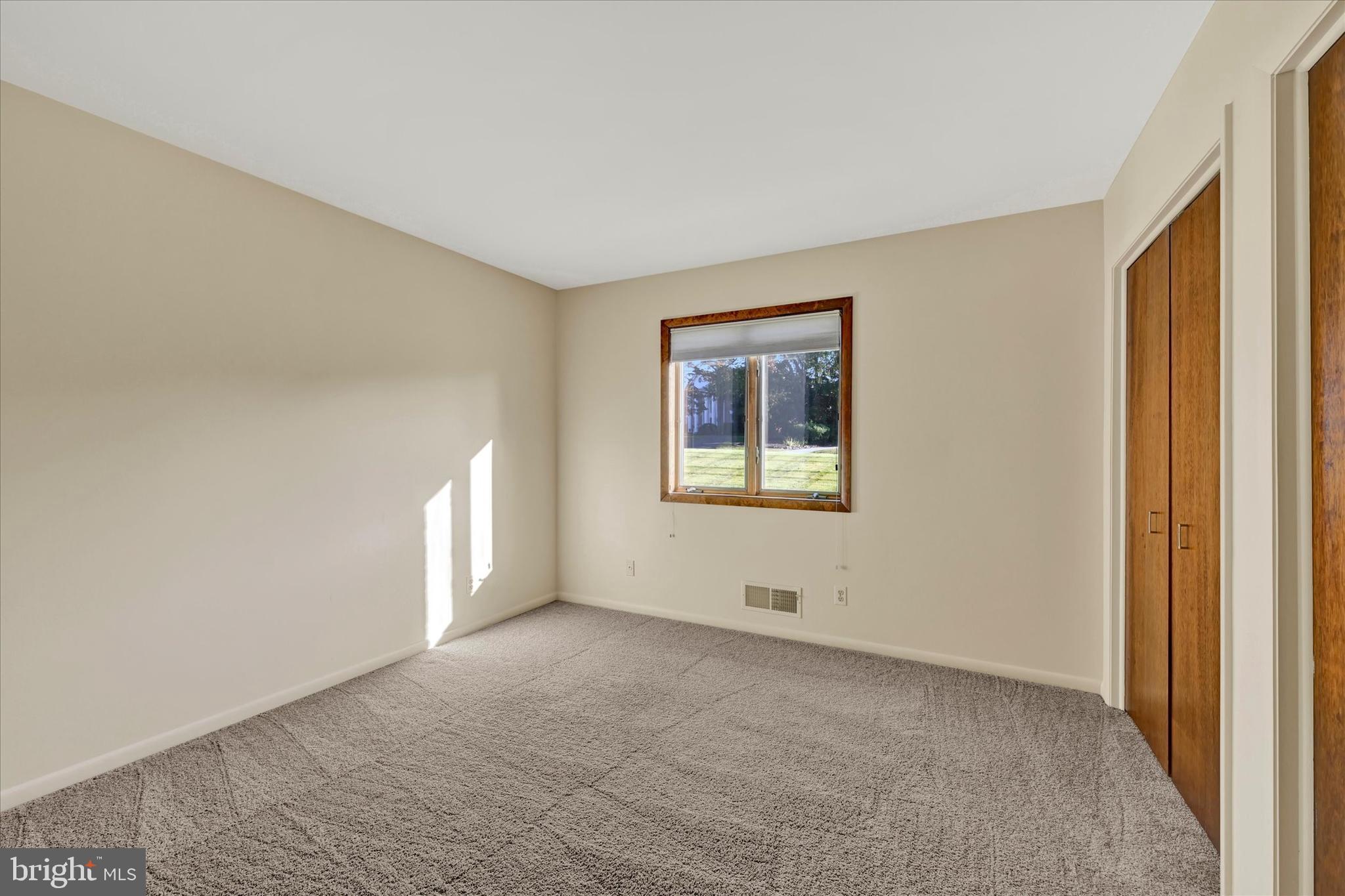 HIGHLANDS HUNT VALLEY - Residential