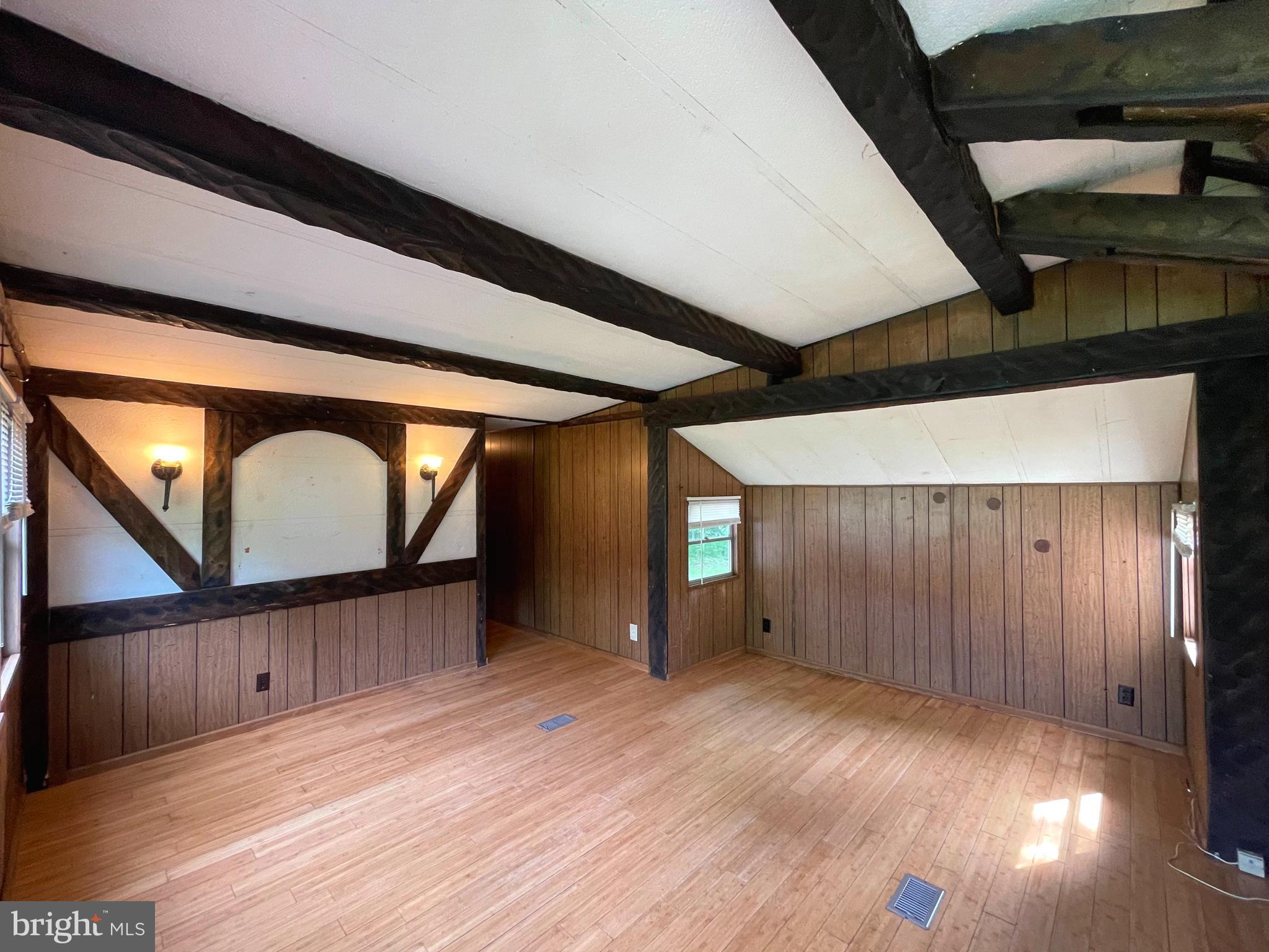 WALDORF TERRACE SUB - Residential Lease