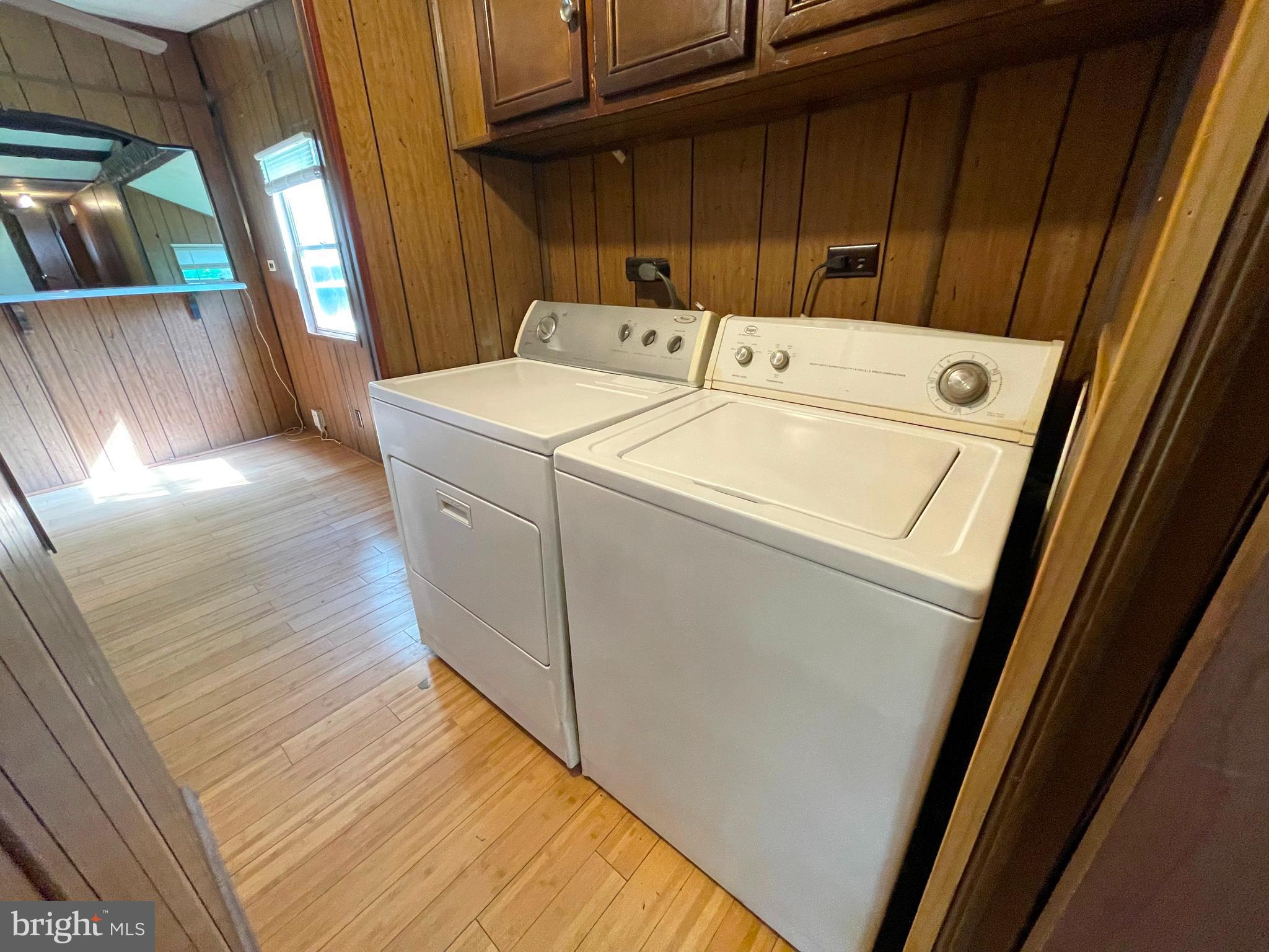 WALDORF TERRACE SUB - Residential Lease