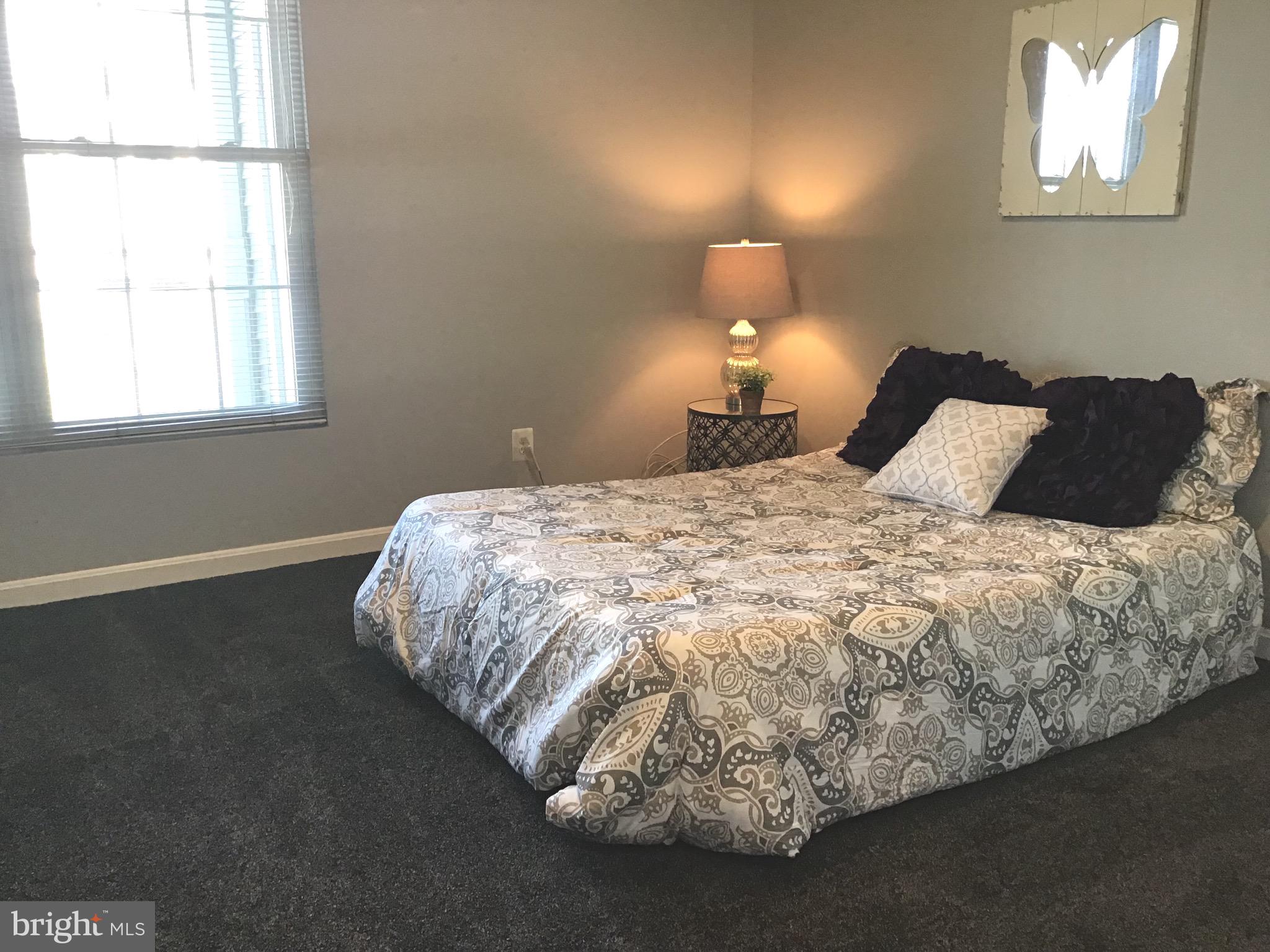 RIVERBEND AT CASCADES - Residential Lease