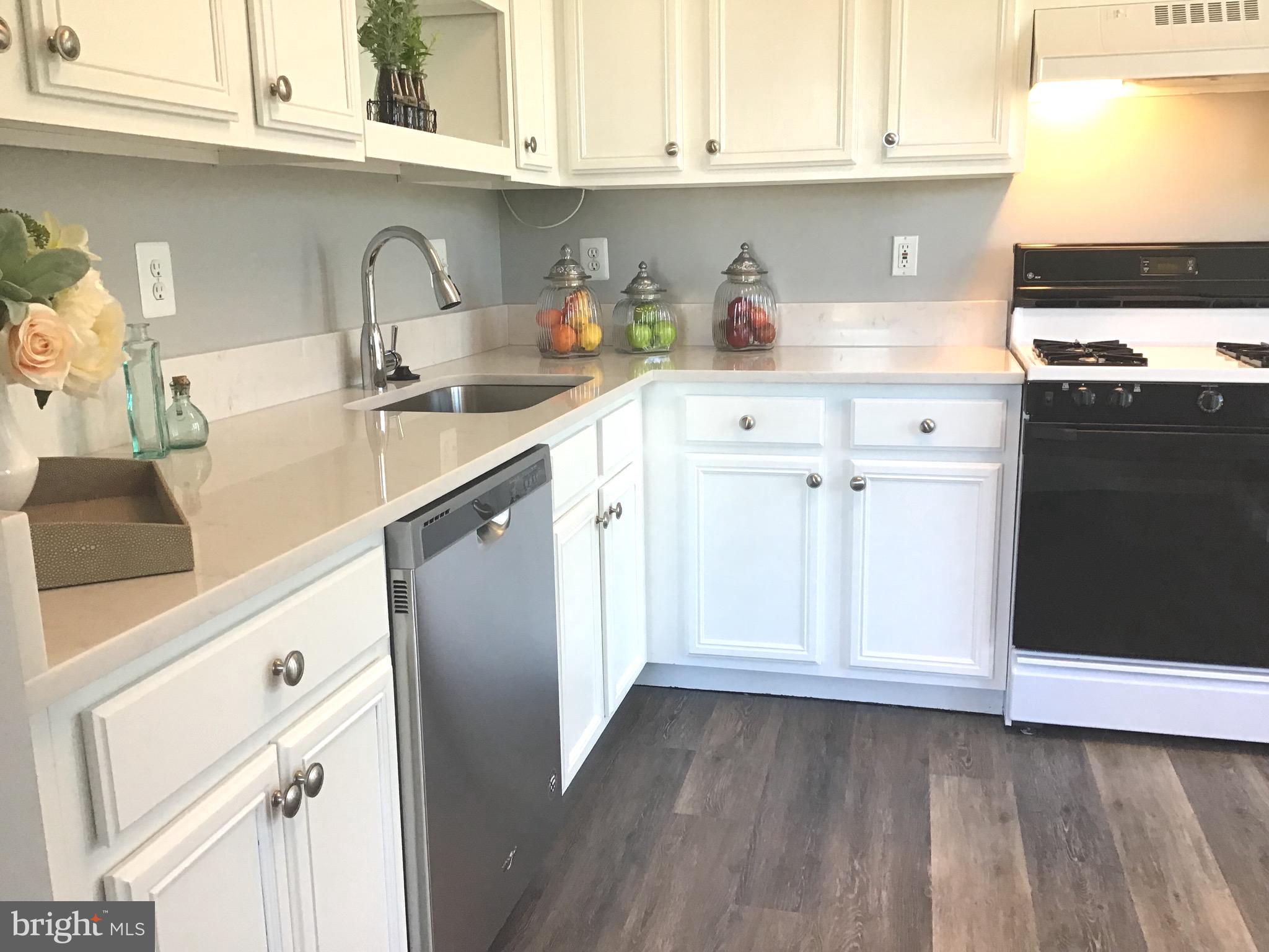 RIVERBEND AT CASCADES - Residential Lease