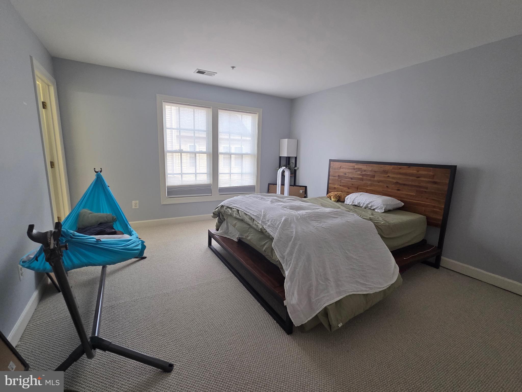 JEFFERSON PARK - Residential Lease