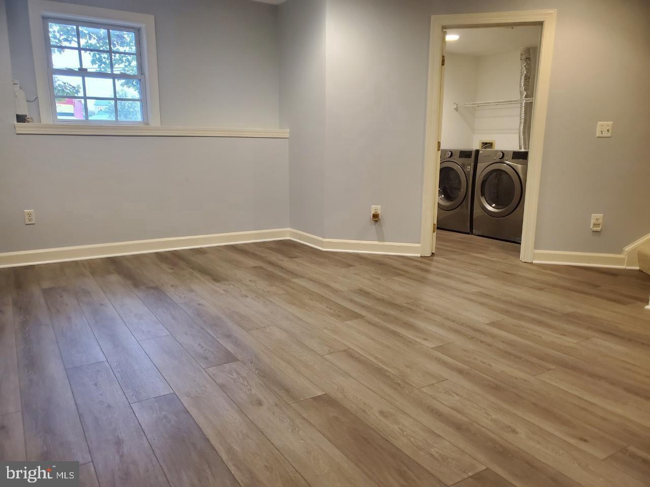 JEFFERSON PARK - Residential Lease