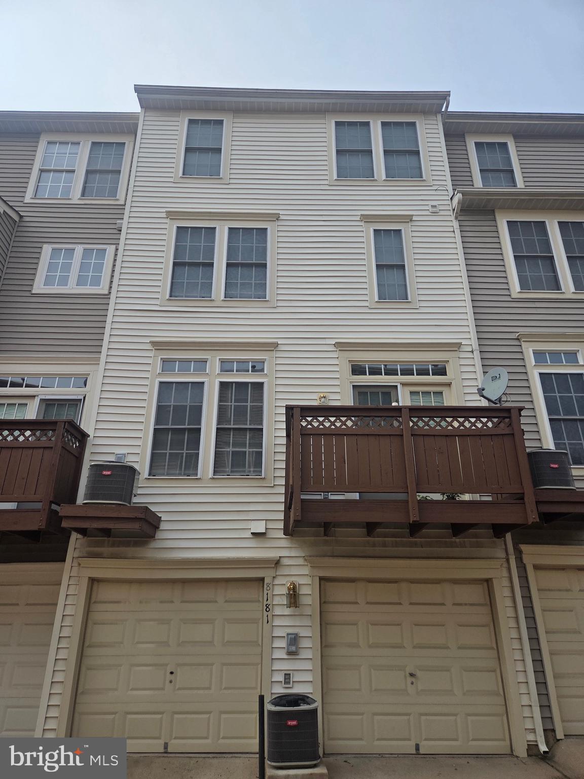 JEFFERSON PARK - Residential Lease