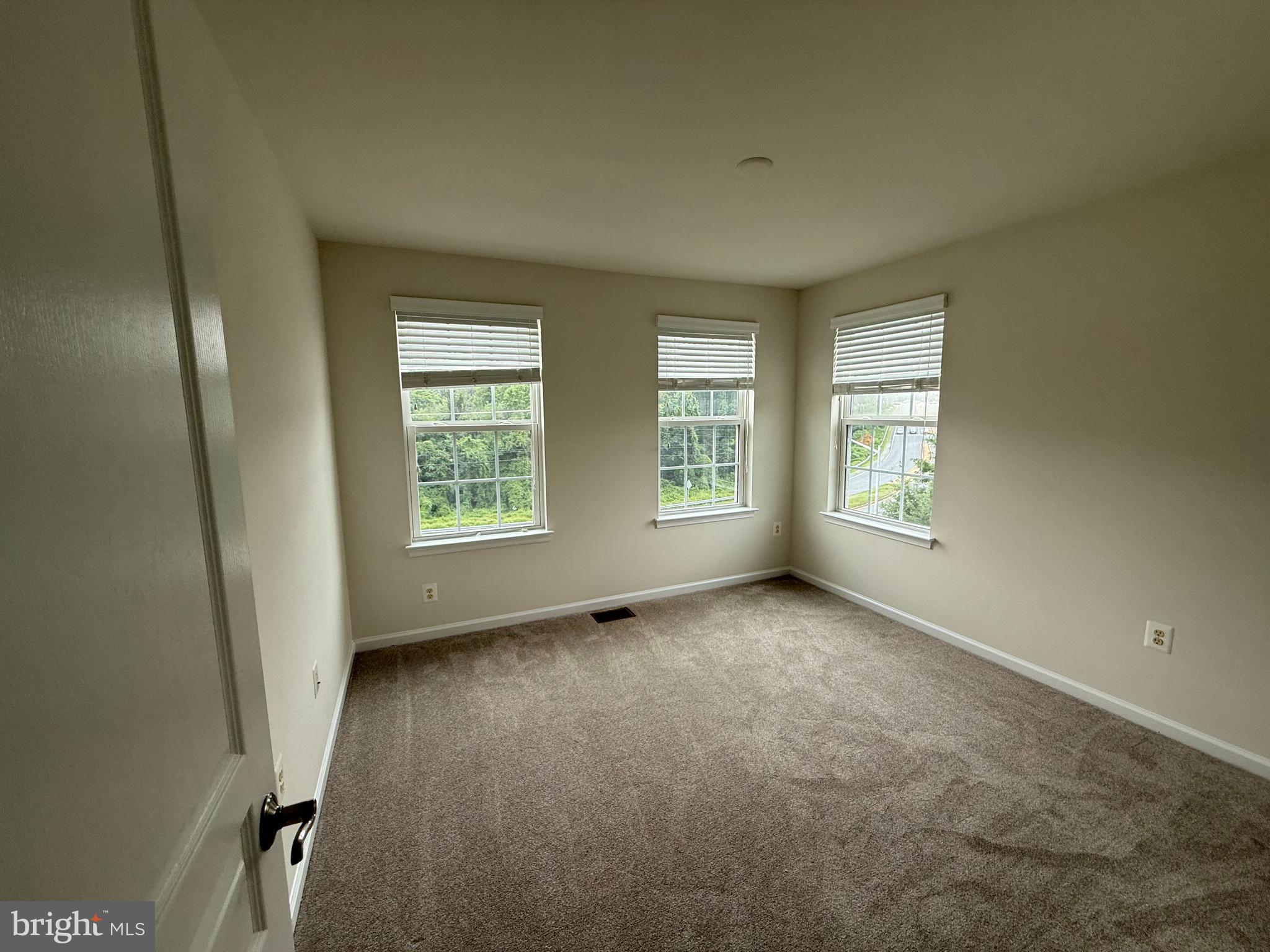 CHESTERFIELD A CONDOMINIUM - Residential Lease