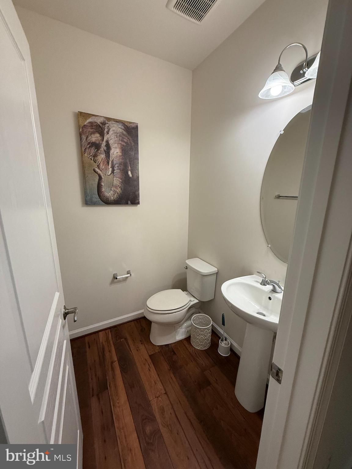 CHESTERFIELD A CONDOMINIUM - Residential Lease