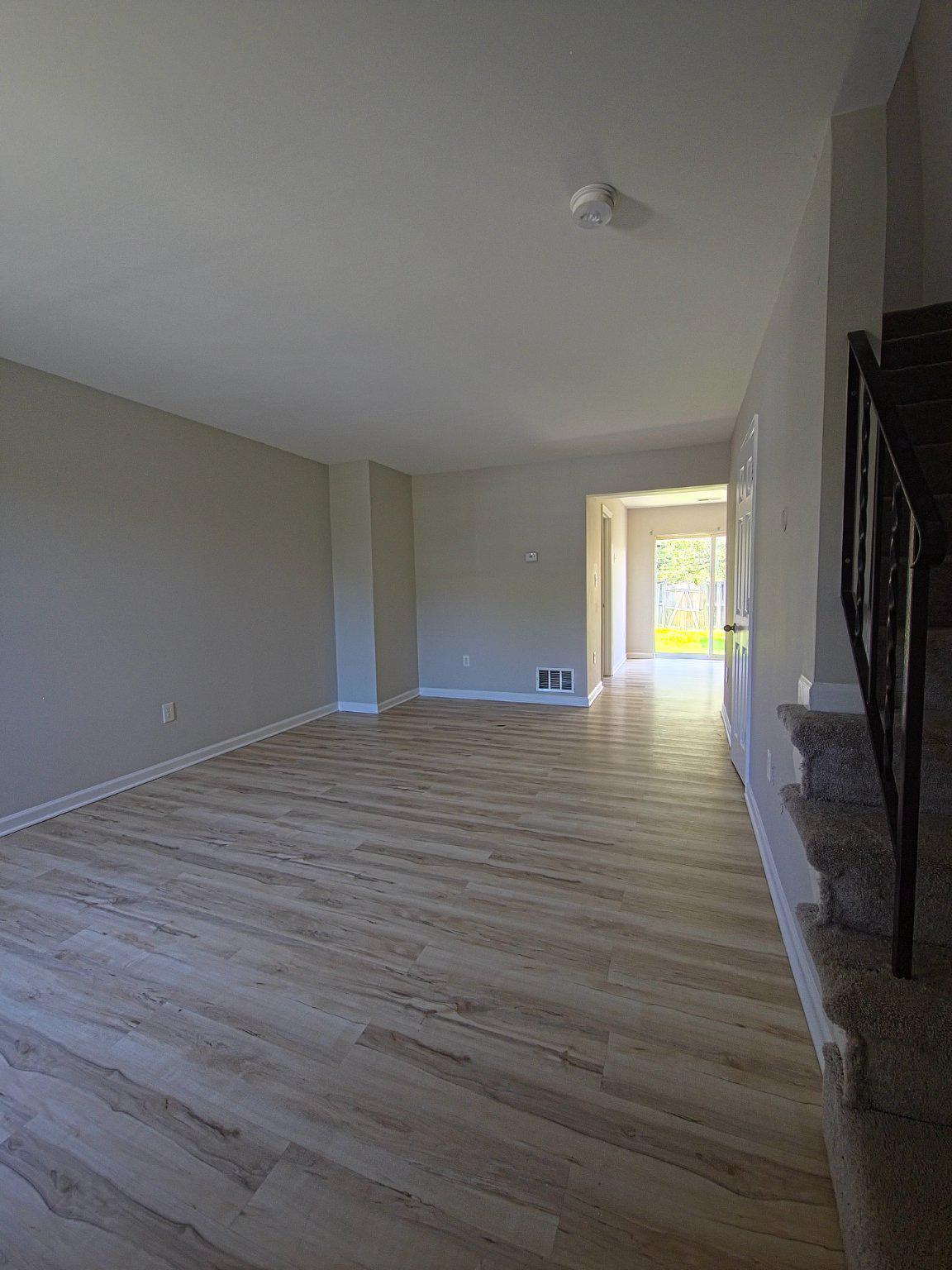 546 WELLINGTON COURT